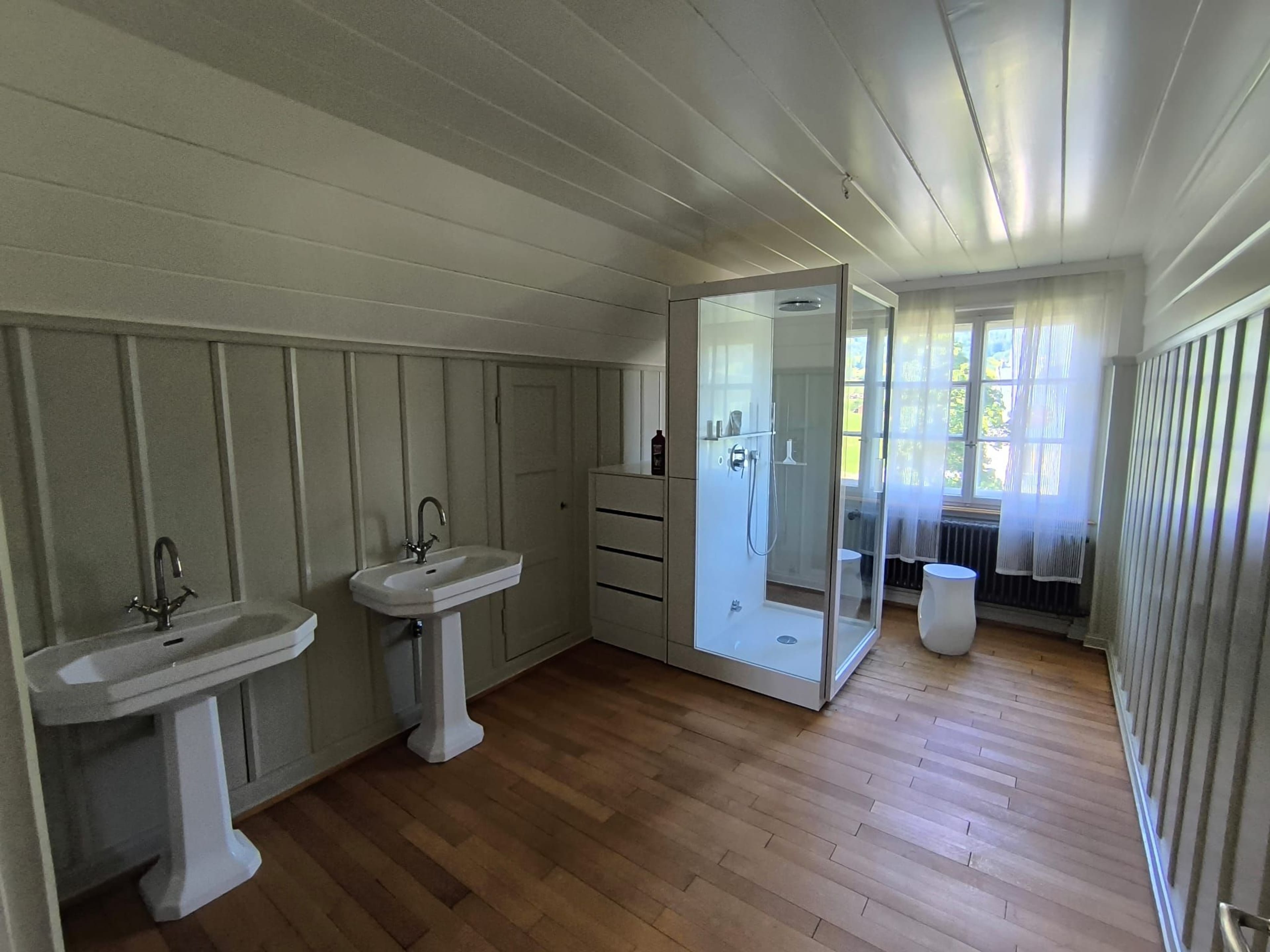 Charmevilla mit Weitsicht in Nesslau - 10 Zimmer mieten - Bild 6