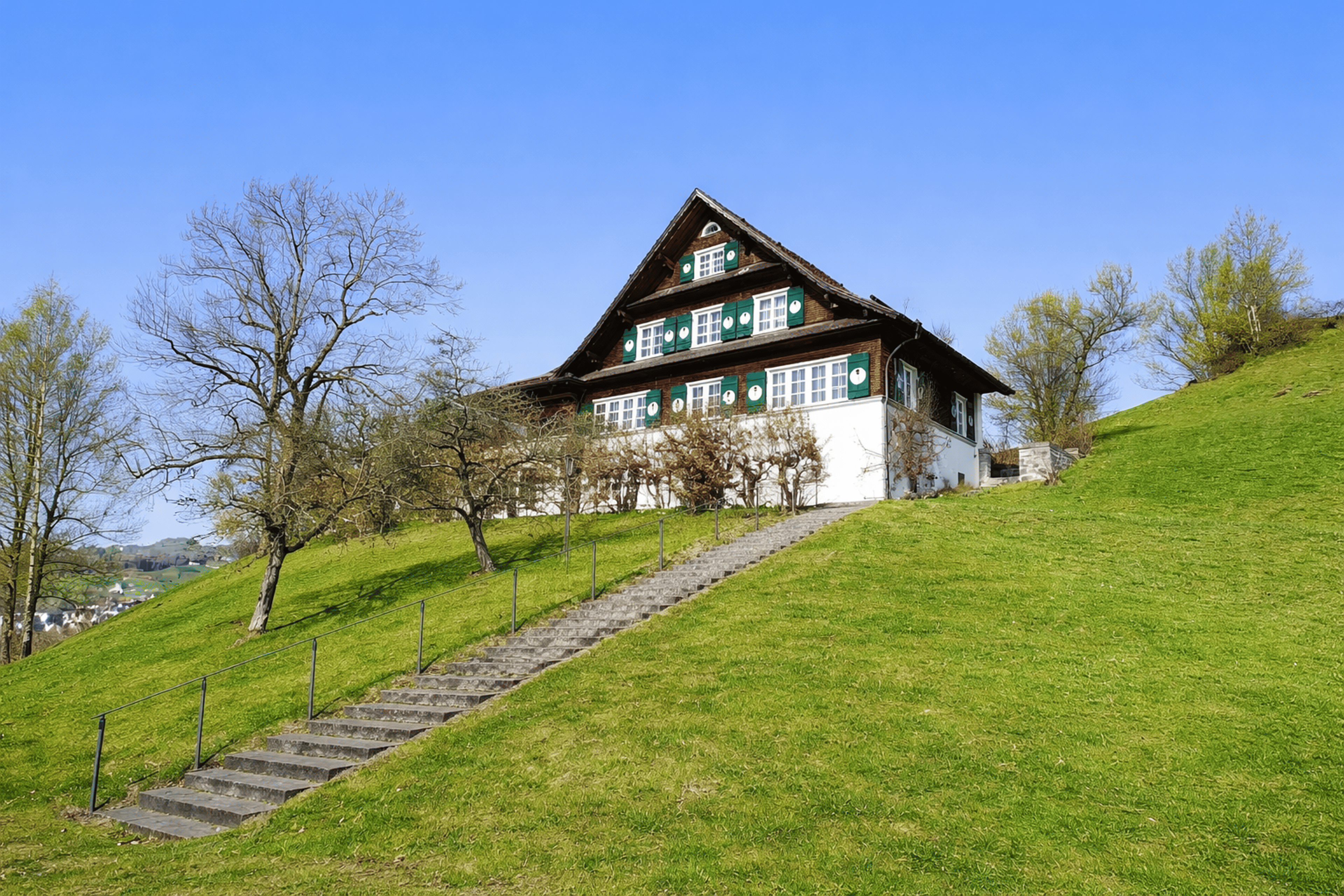 Charmevilla mit Weitsicht in Nesslau - 10 Zimmer mieten - Bild 1