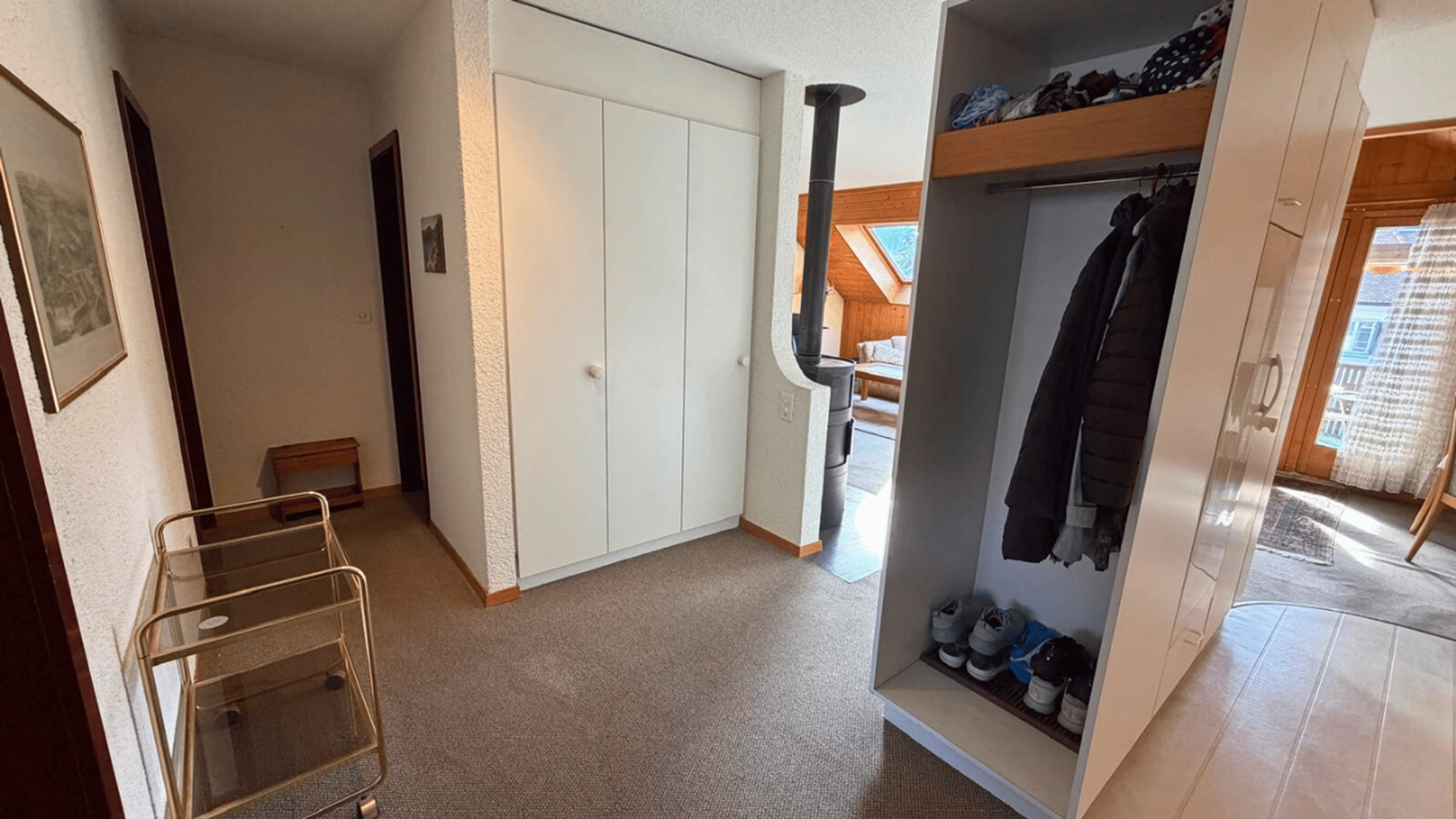 3.5-Zimmer-Dachwohnung mit Loggia und Ofen in Thun kaufen - Bild 11
