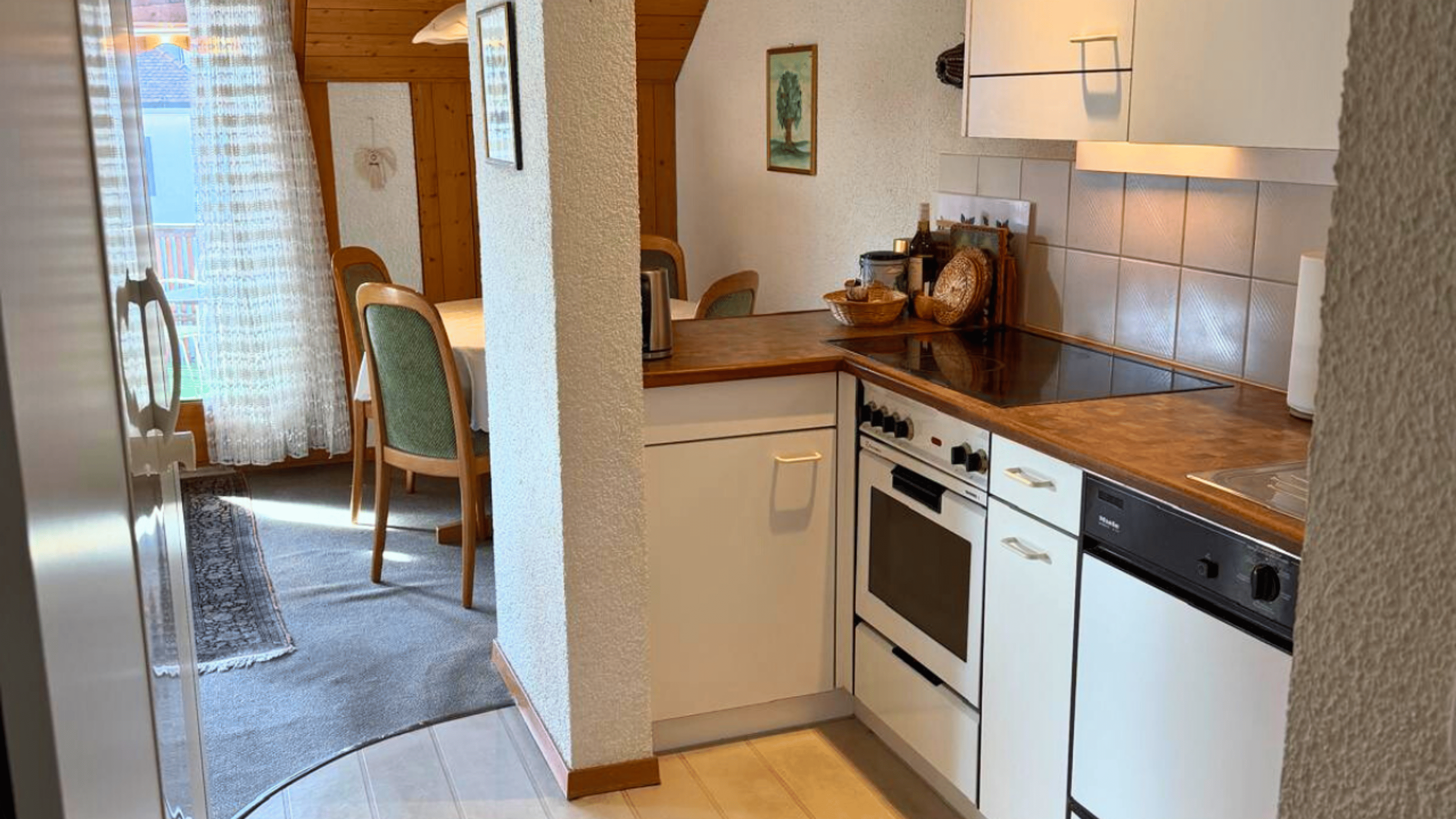 3.5-Zimmer-Dachwohnung mit Loggia und Ofen in Thun kaufen - Bild 8