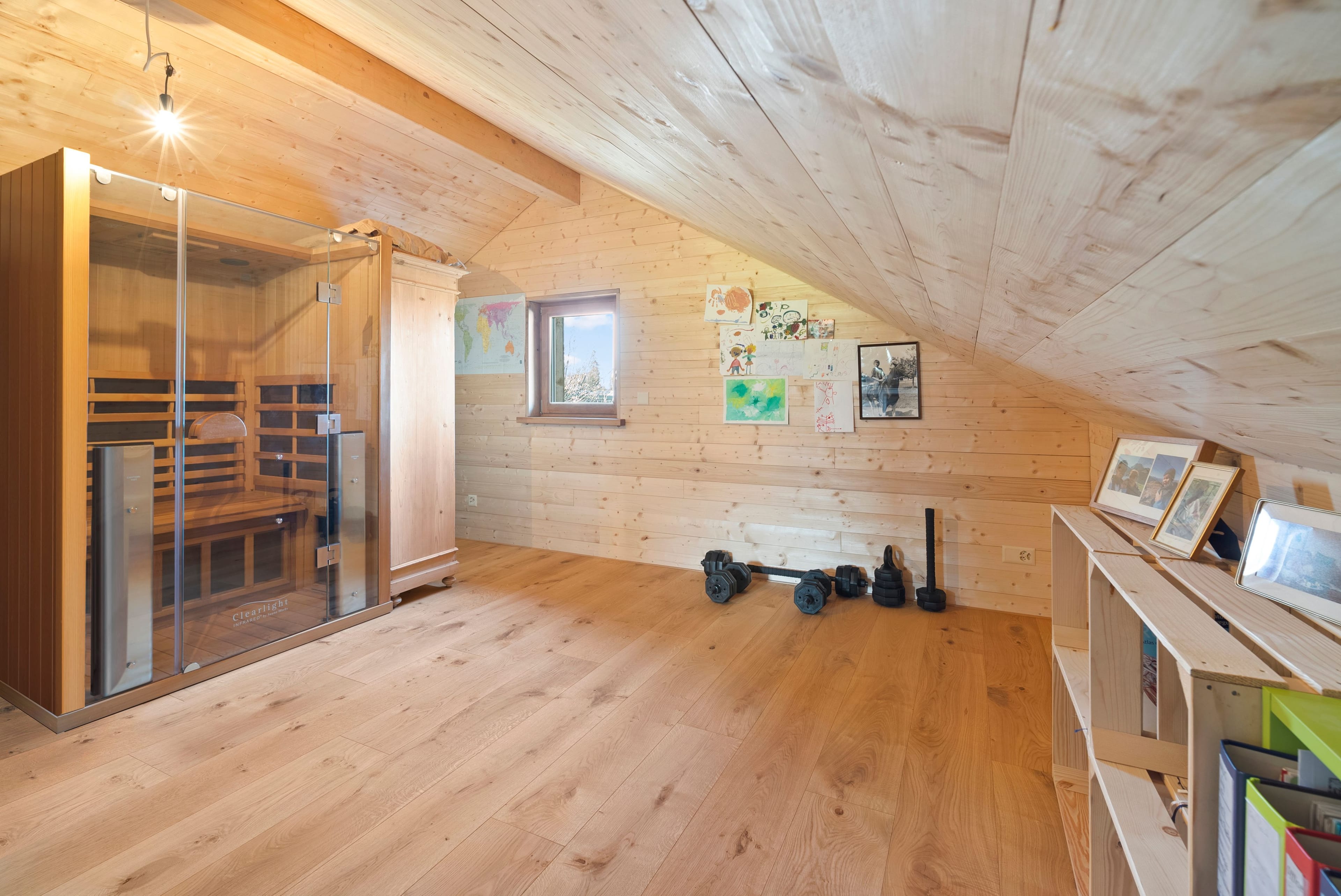 Freistehendes 3-Zimmer-Holzhaus mit Weitsicht in Galgenen - Bild 10