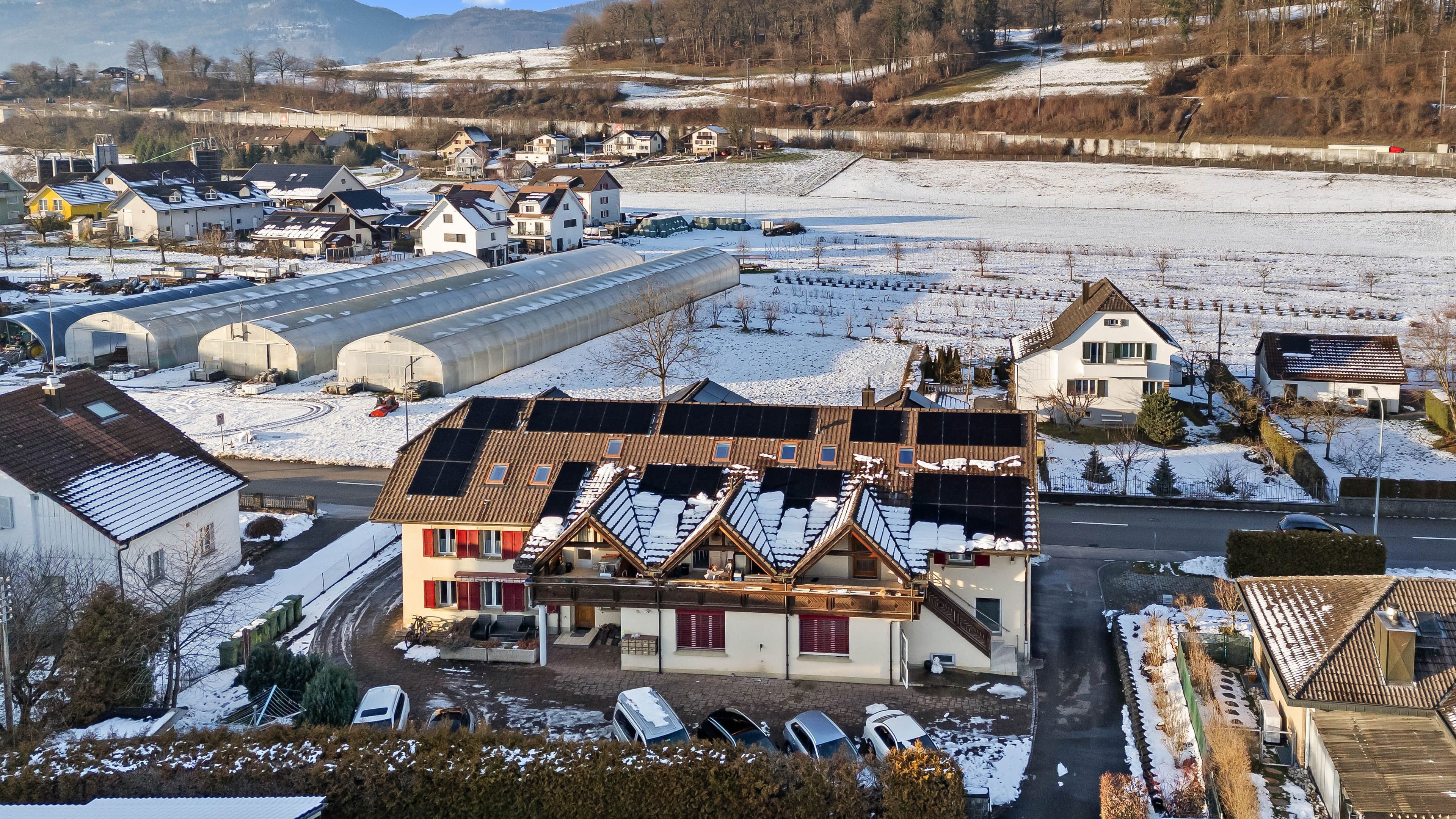 7-Familienhaus mit solider Rendite in Boningen kaufen - Bild 2