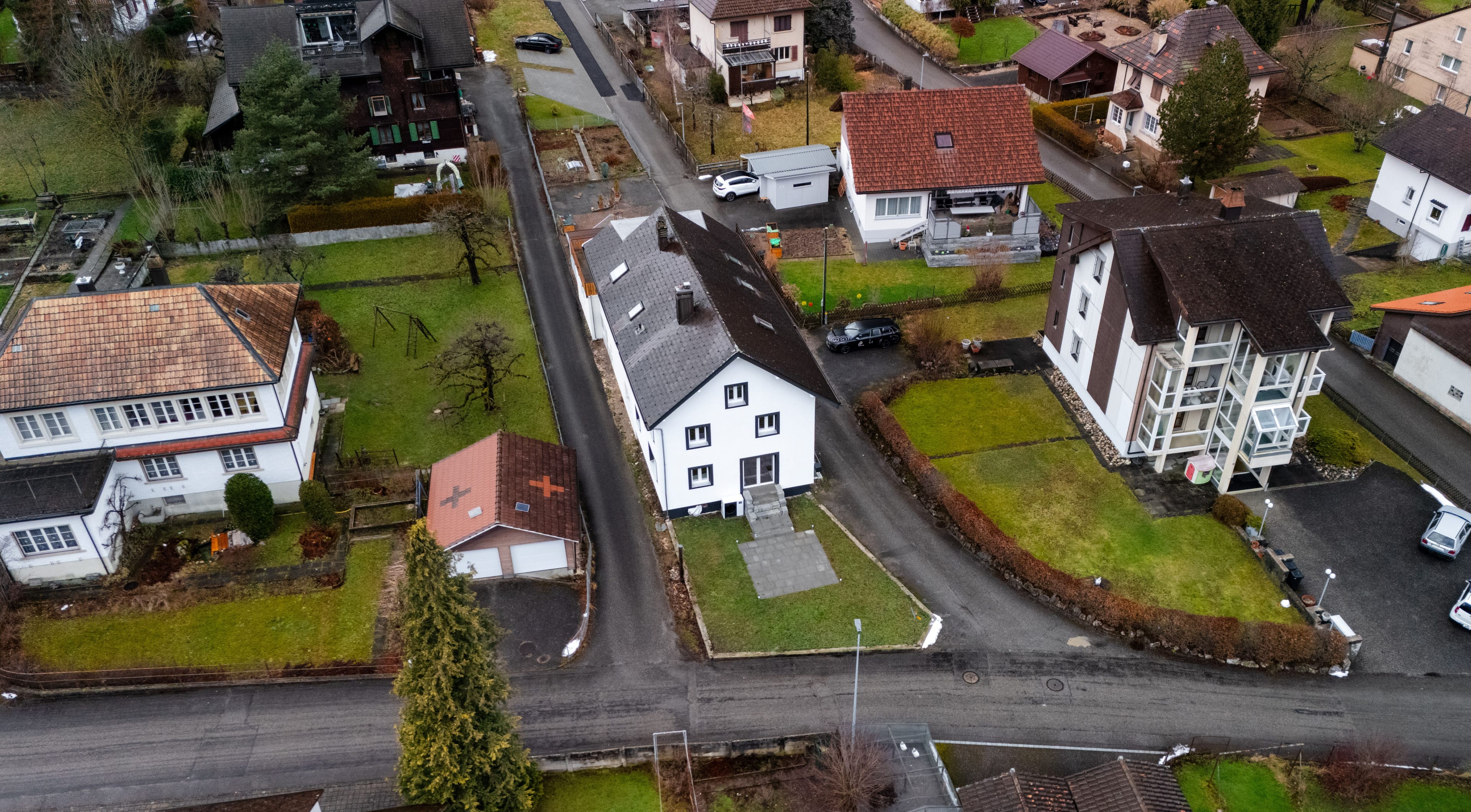 Kernsaniert 4.5-Zi.-Doppeleinfamilienhaus, Welschenrohr - 20