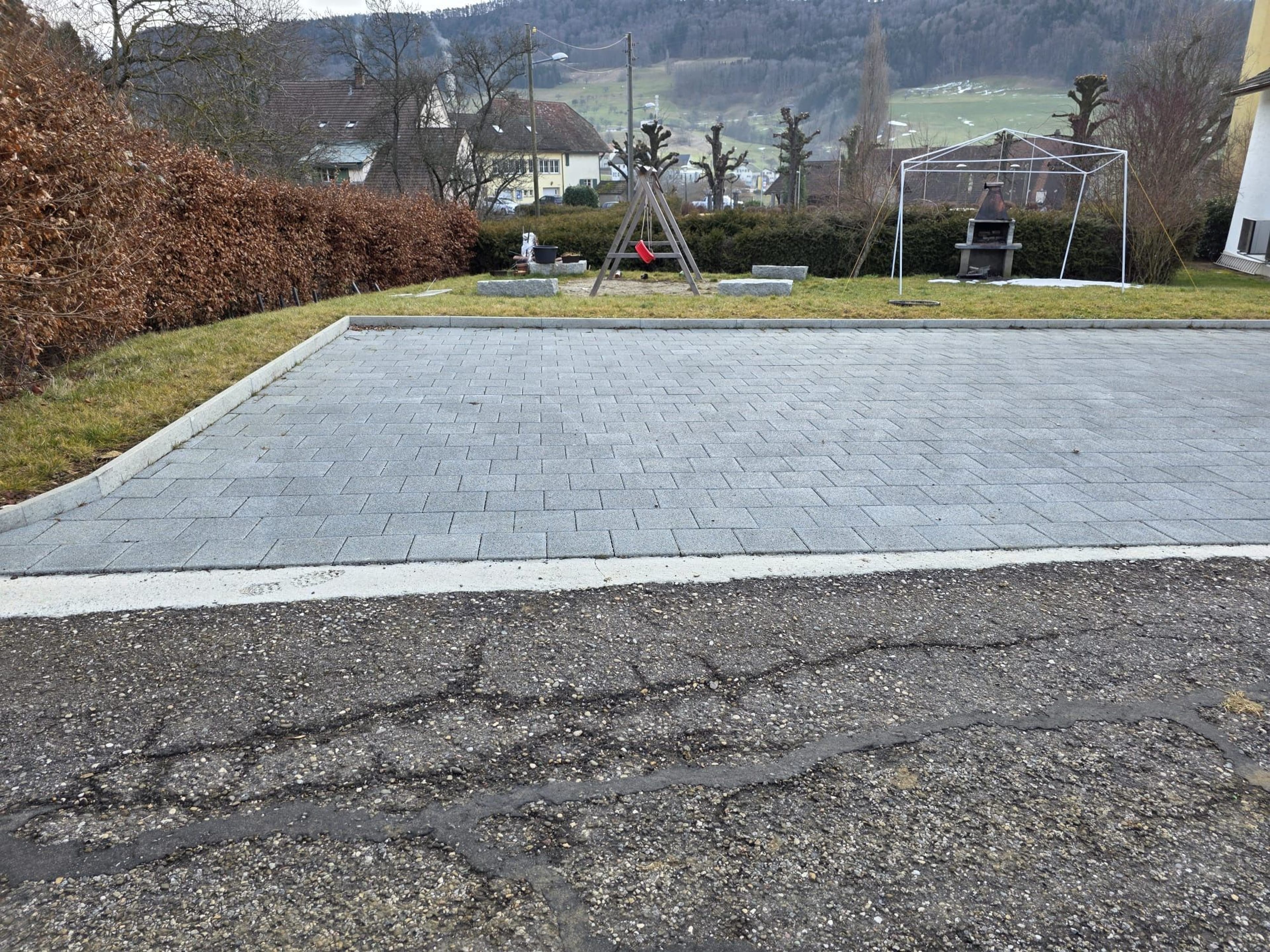6 Aussenparkplätze, neu und eben - mieten in Zullwil SO - Bild 6