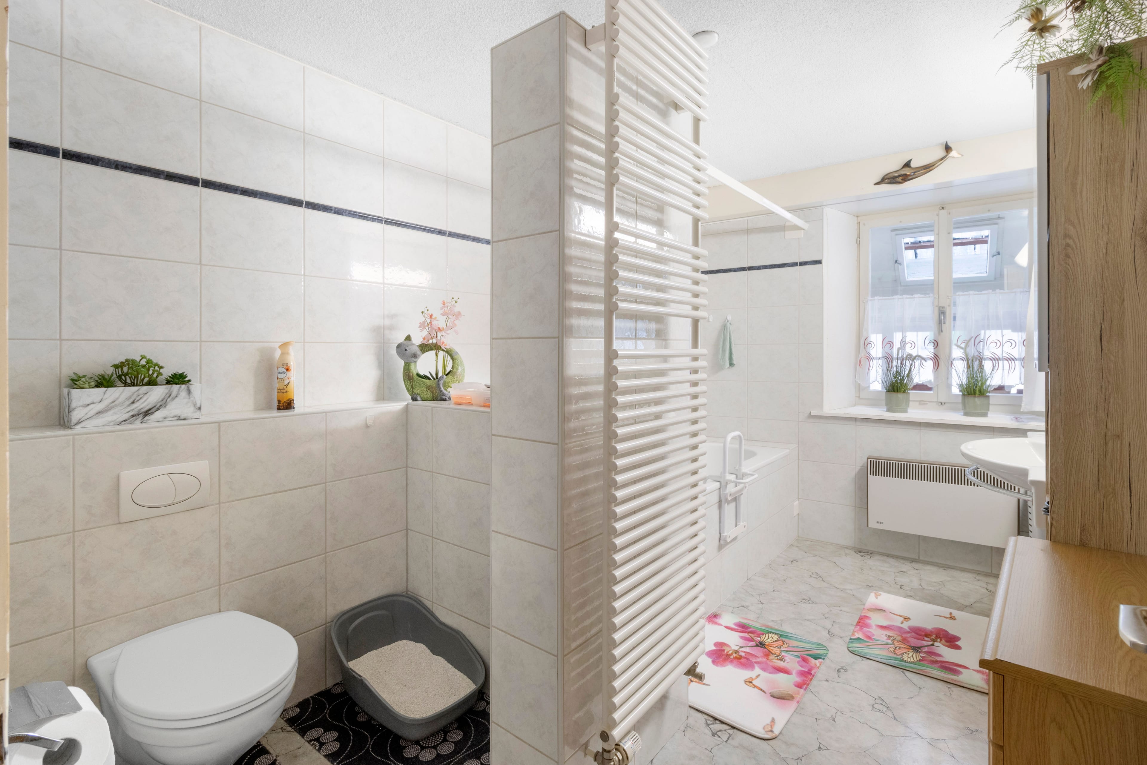 Charmantes 9-Zimmer-Reihenhaus mit Garage in Trasadingen kaufen - 9
