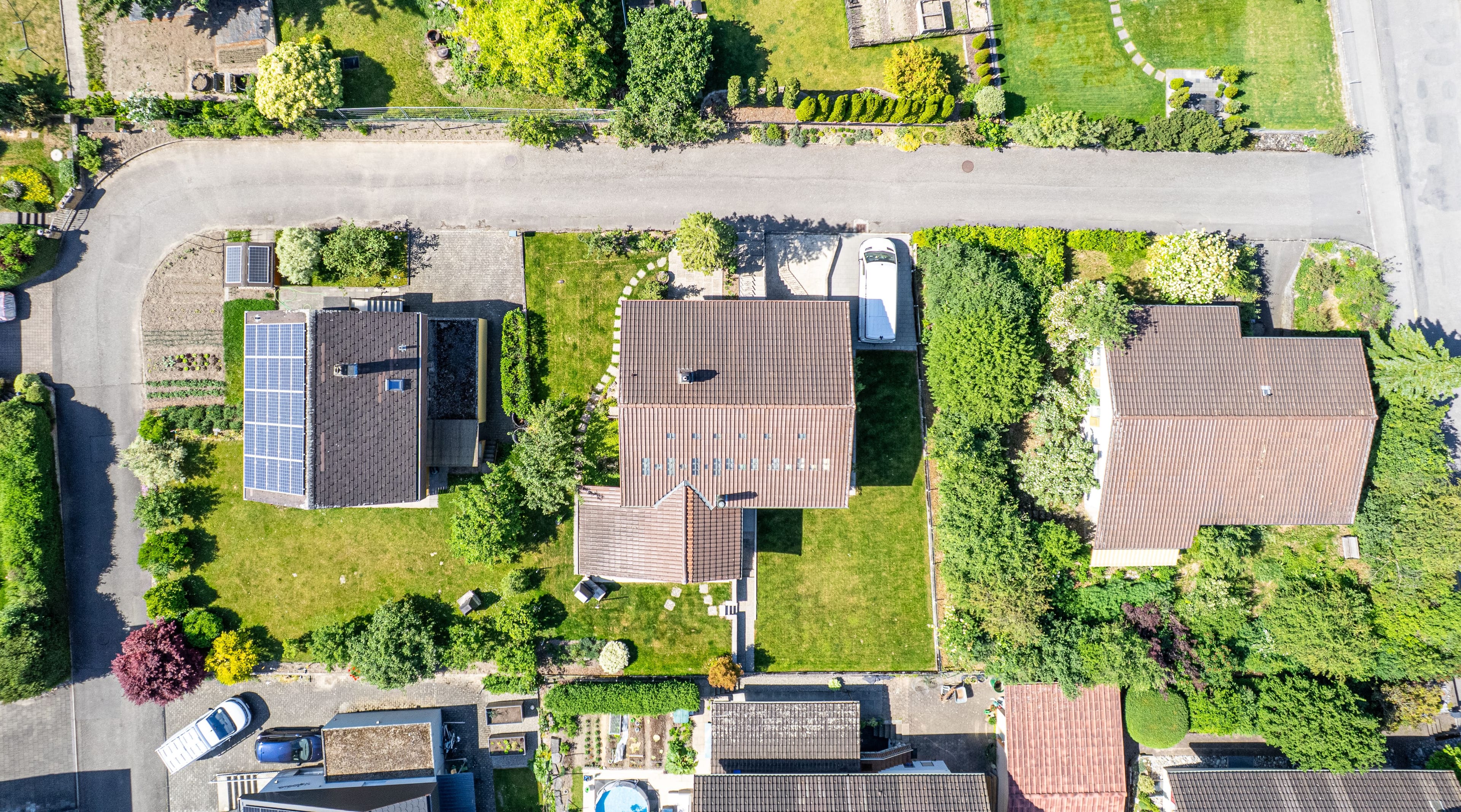 5.5-Zi. EFH in Uetendorf mit grossem Garten & Ausbaupotential - Bild 6