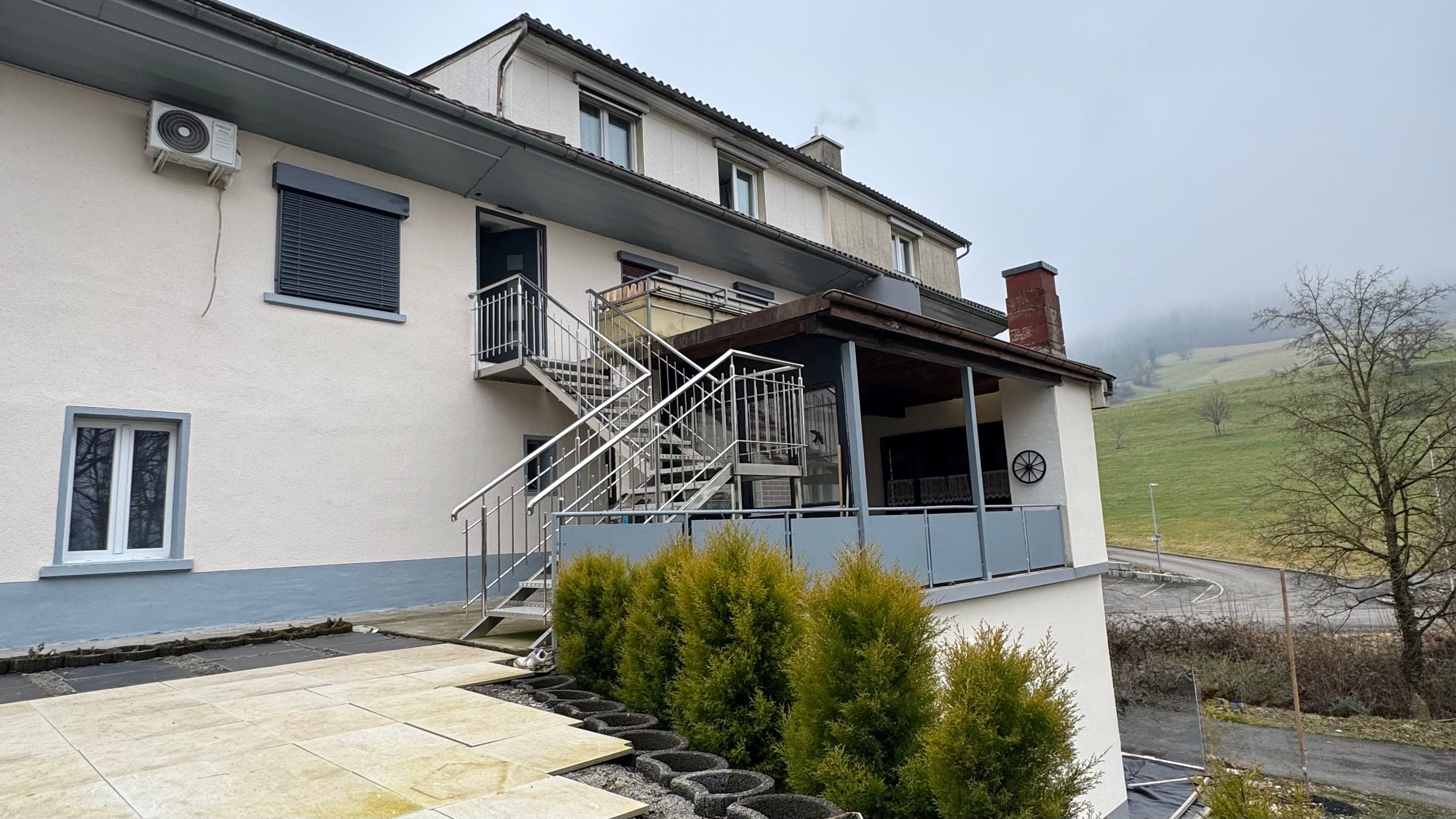 Mehrfamilienhaus mit 3 Einheiten mit Garten - Mettauertal - Bild 3