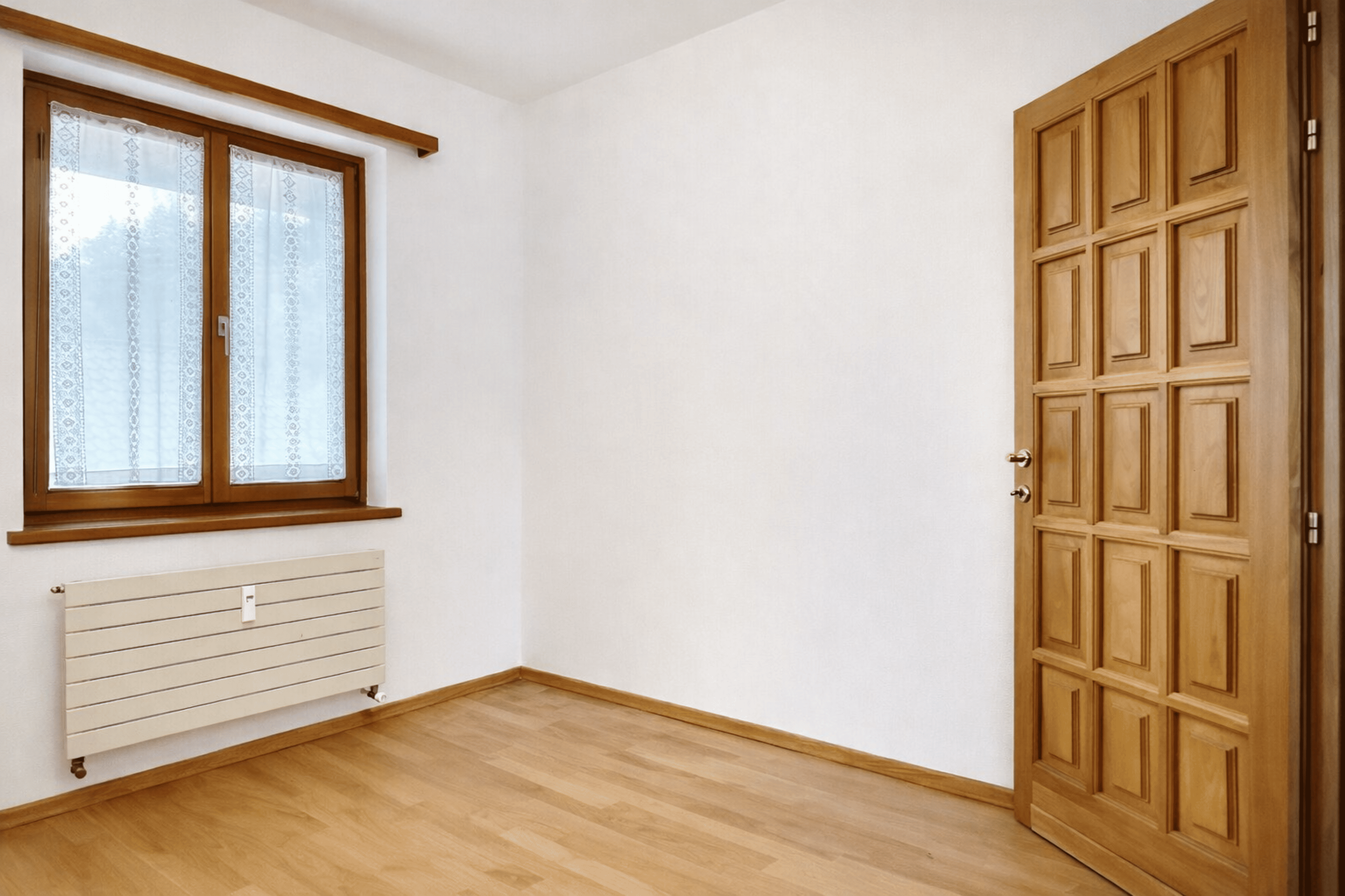 6-Zi.-Attika-Duplex mit Garten, Lift und Dachboden in Losone - hell und grosszügig - 9