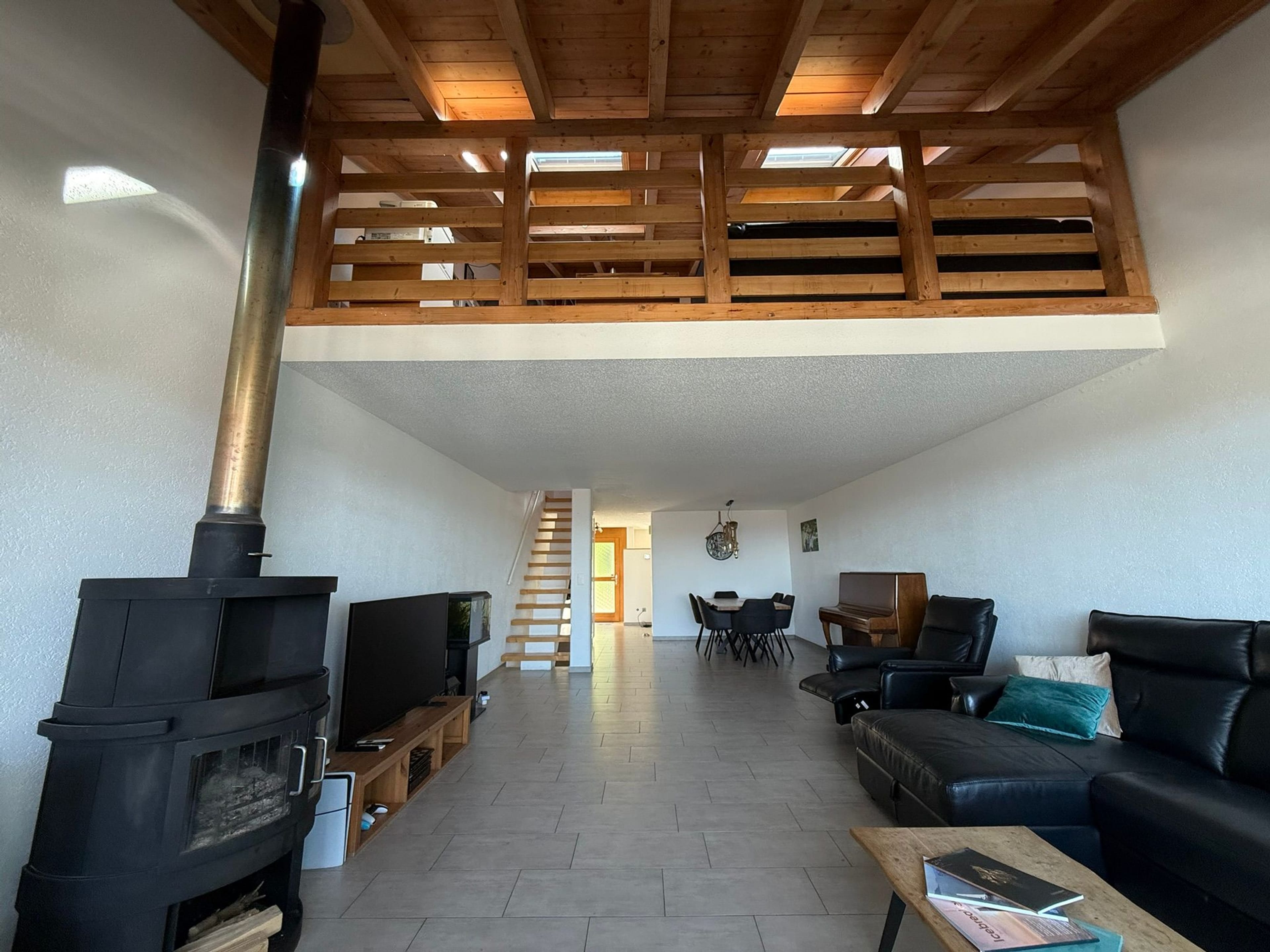 5.5-Zimmer Reihenhaus mit Weitsicht in Bellikon - 8