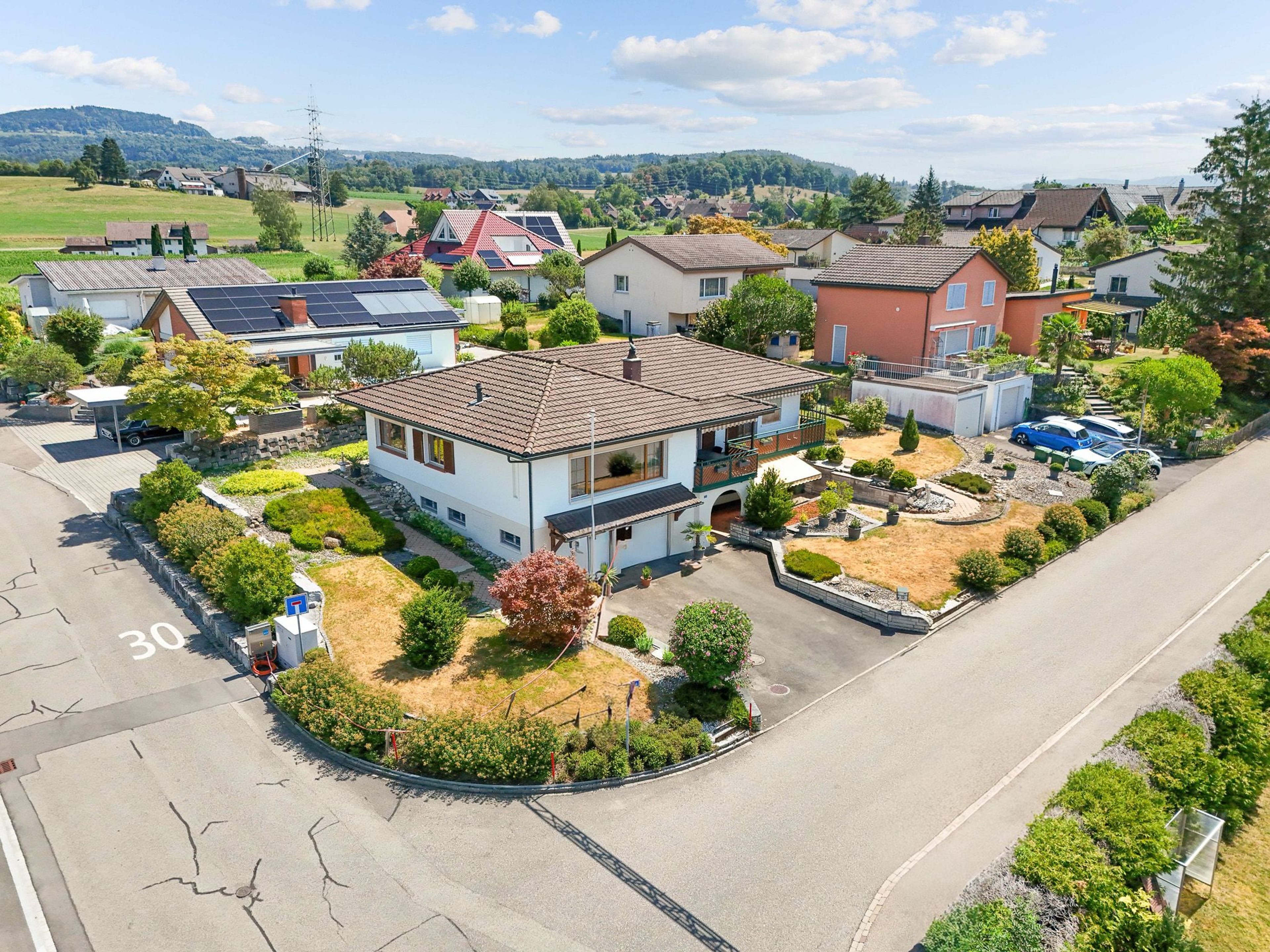8.5-Zimmer-Einfamilienhaus mit Weitsicht in Obfelden kaufen - 13