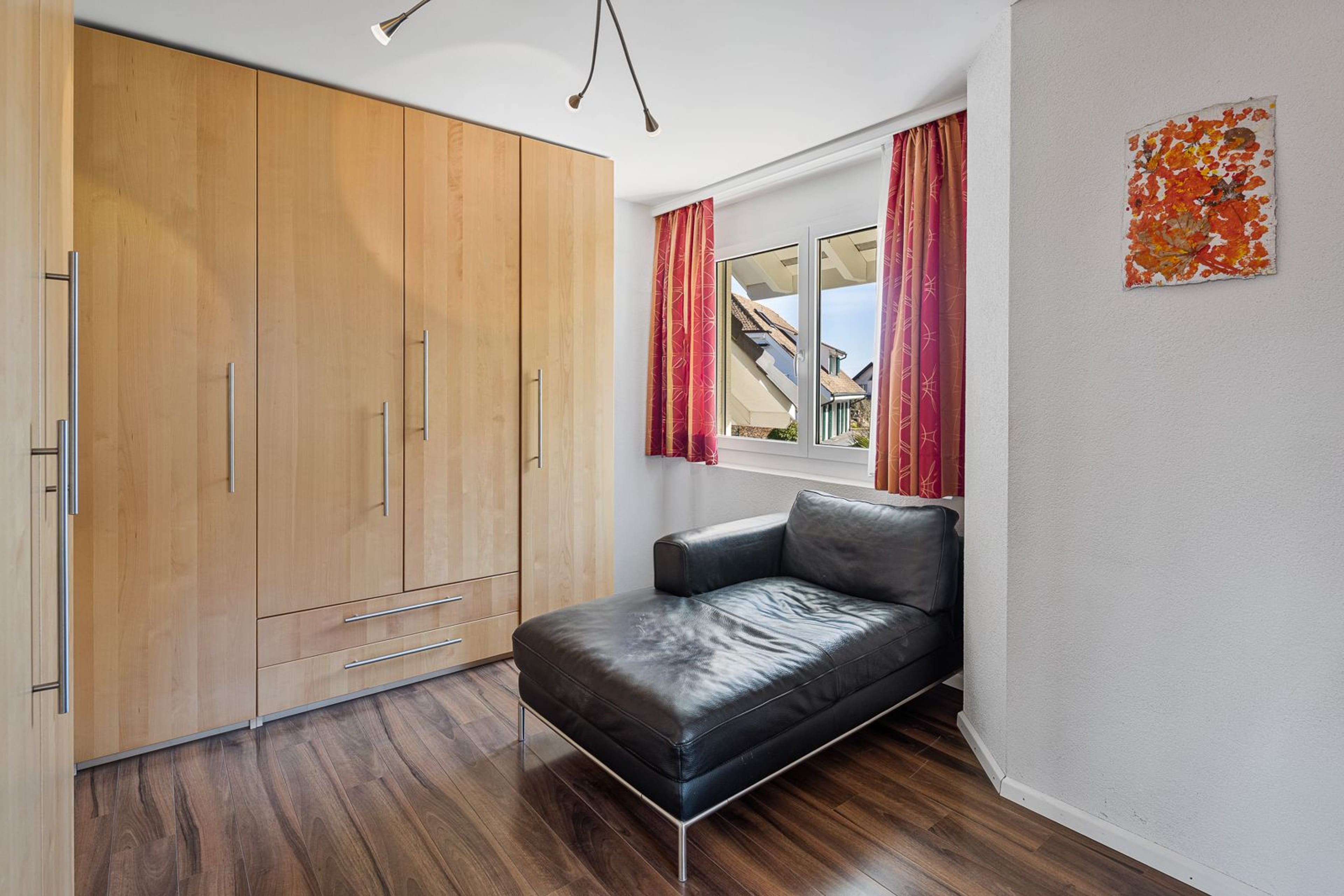 Sonniges, ruhiges Doppeleinfamilienhaus (6½-Zimmer) in Hüttikon ZH - Bild 16