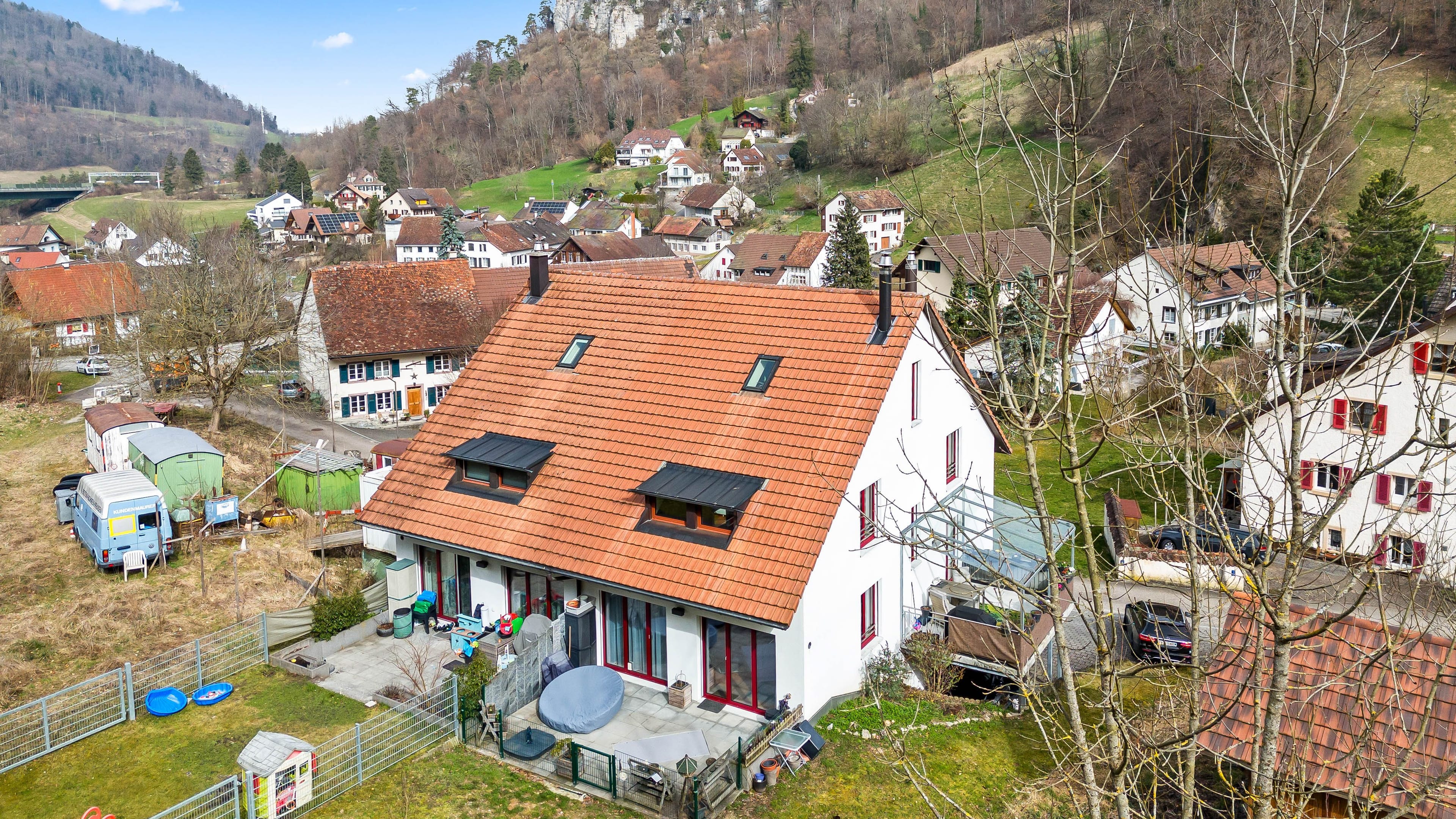 Ruhig am Waldrand wohnen – modernes Zuhause mit viel Privatsphäre  - Bild 2
