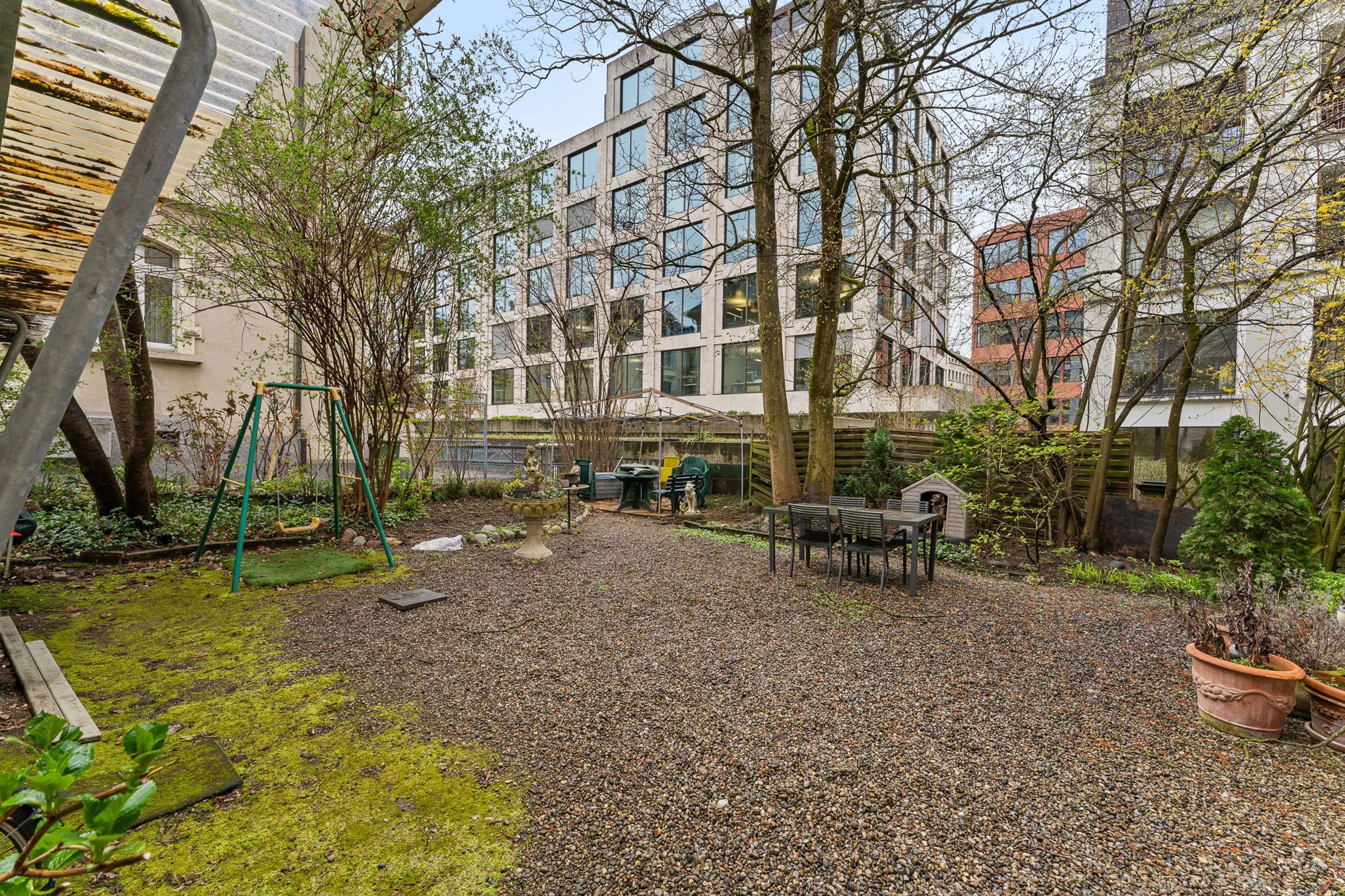 Mehrfamilienhaus mit 6 Einheiten und Dachterrasse in Zürich Enge - Bild 20