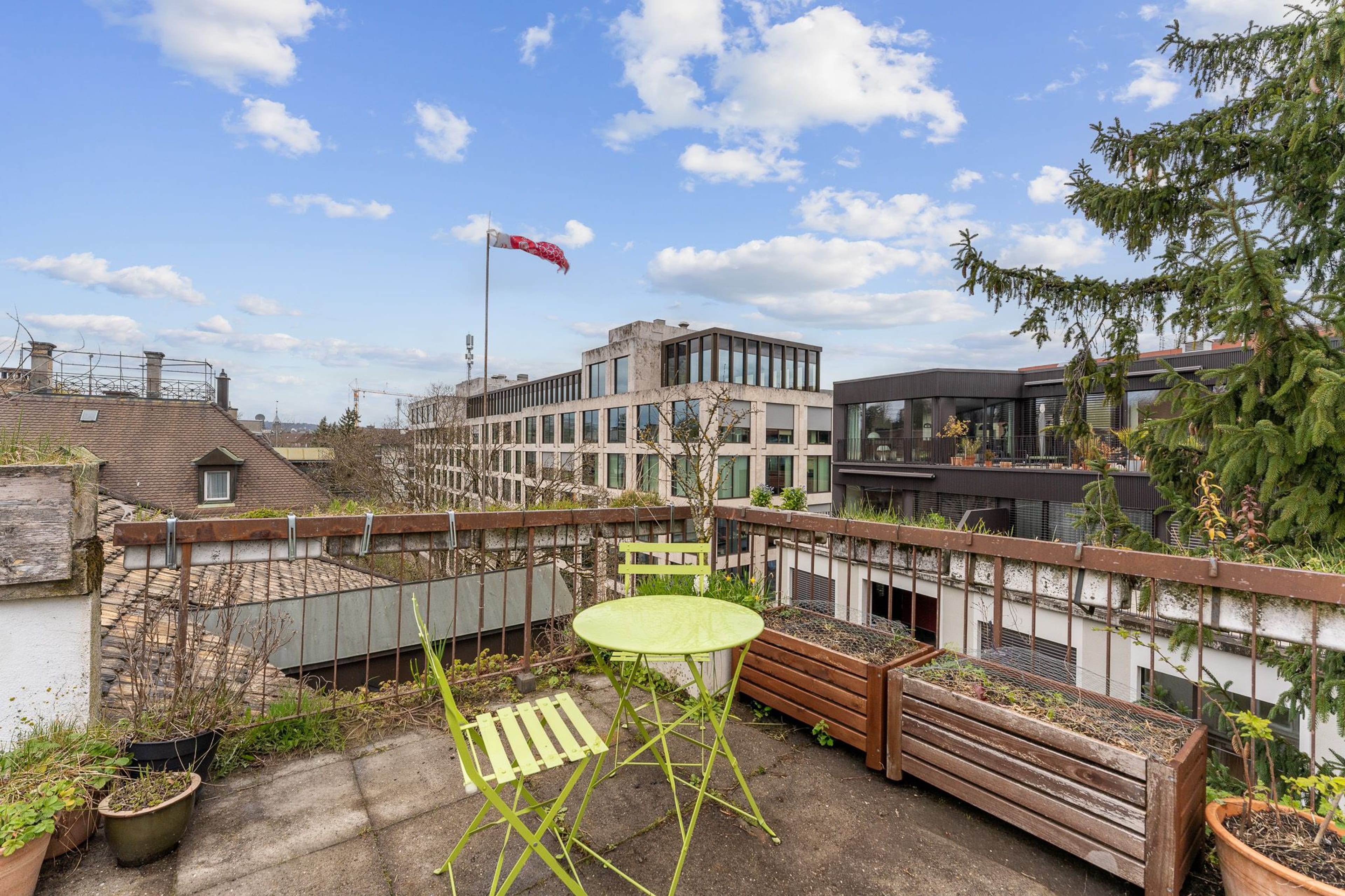 Mehrfamilienhaus mit 6 Einheiten und Dachterrasse in Zürich Enge - Bild 2