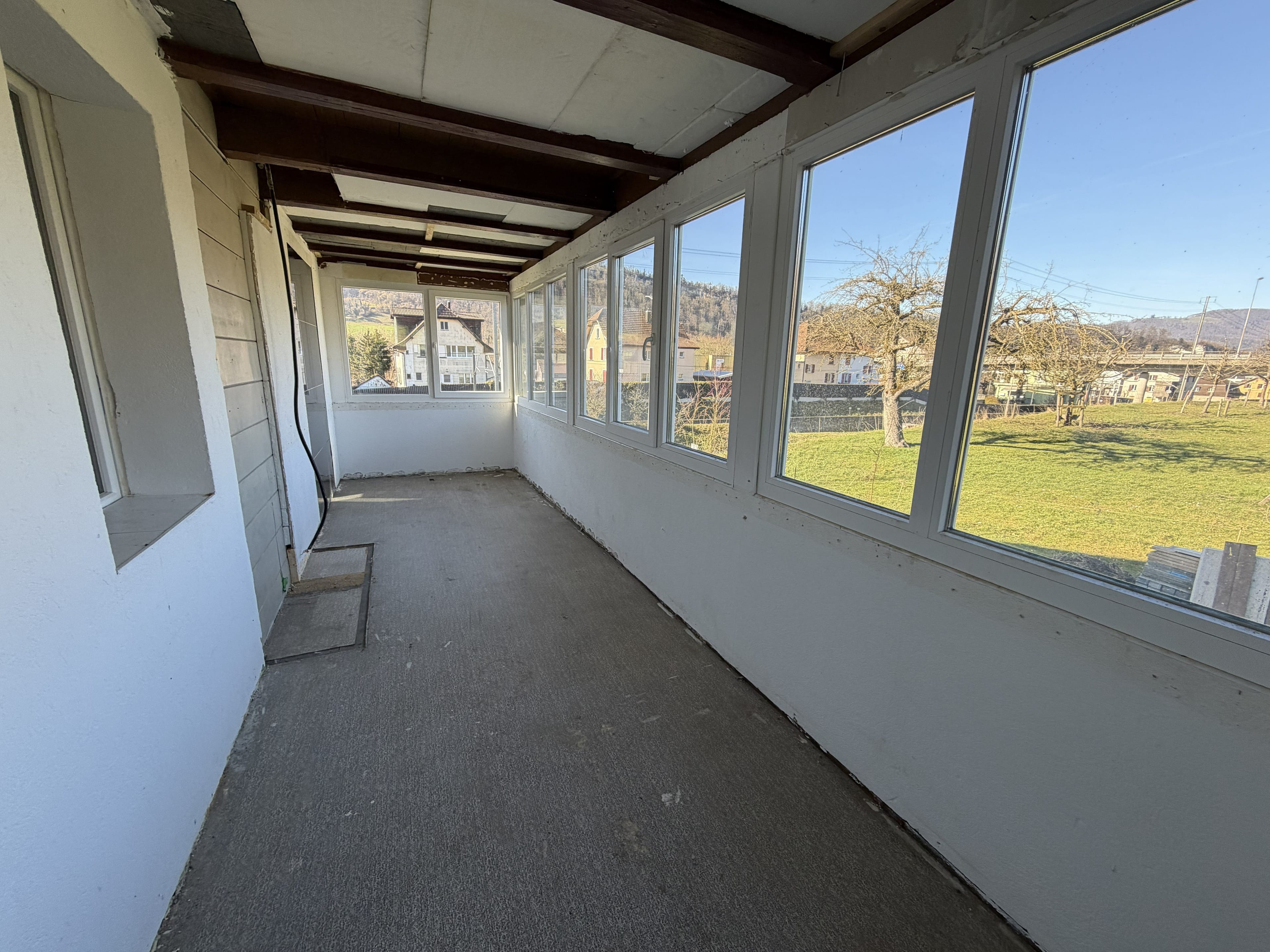5.5-Zi.-Einfamilienhaus sucht Handwerker - Bild 6