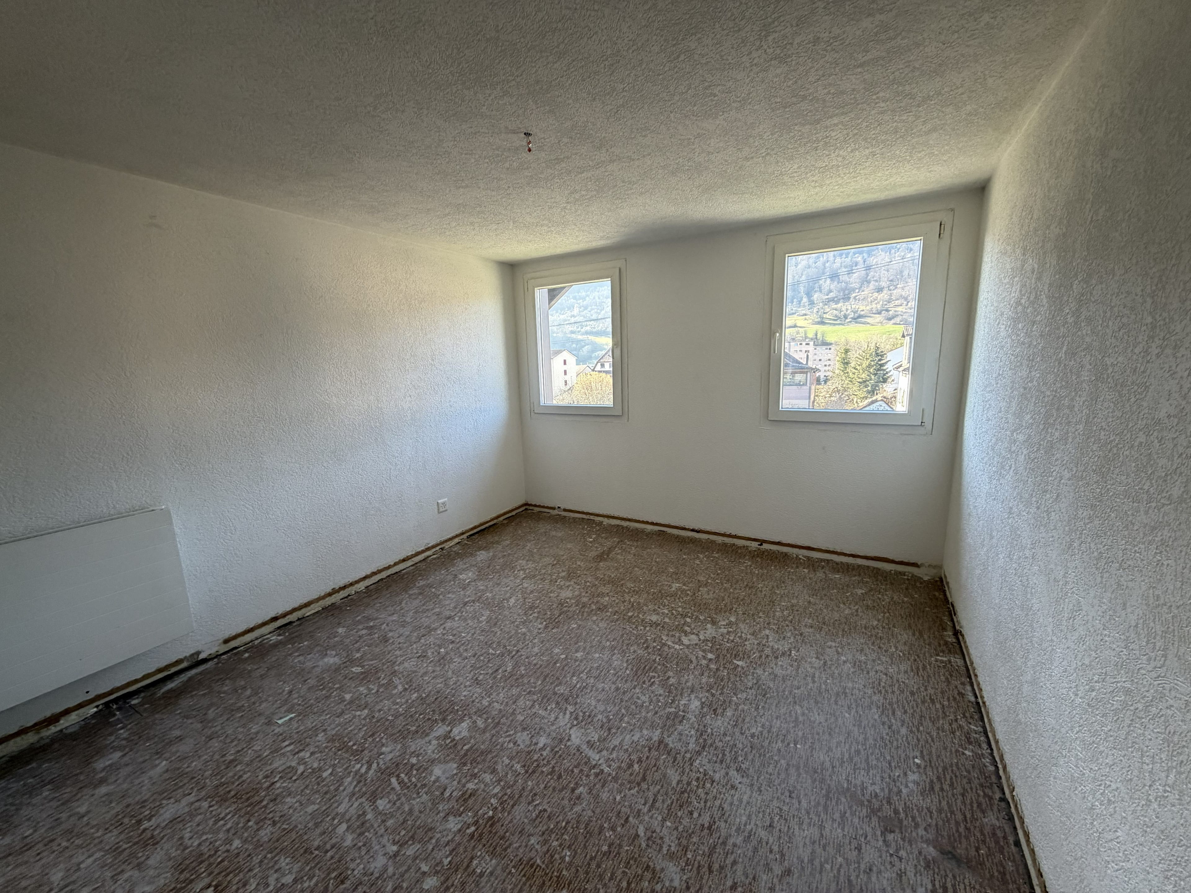 5.5-Zi.-Einfamilienhaus sucht Handwerker - 10