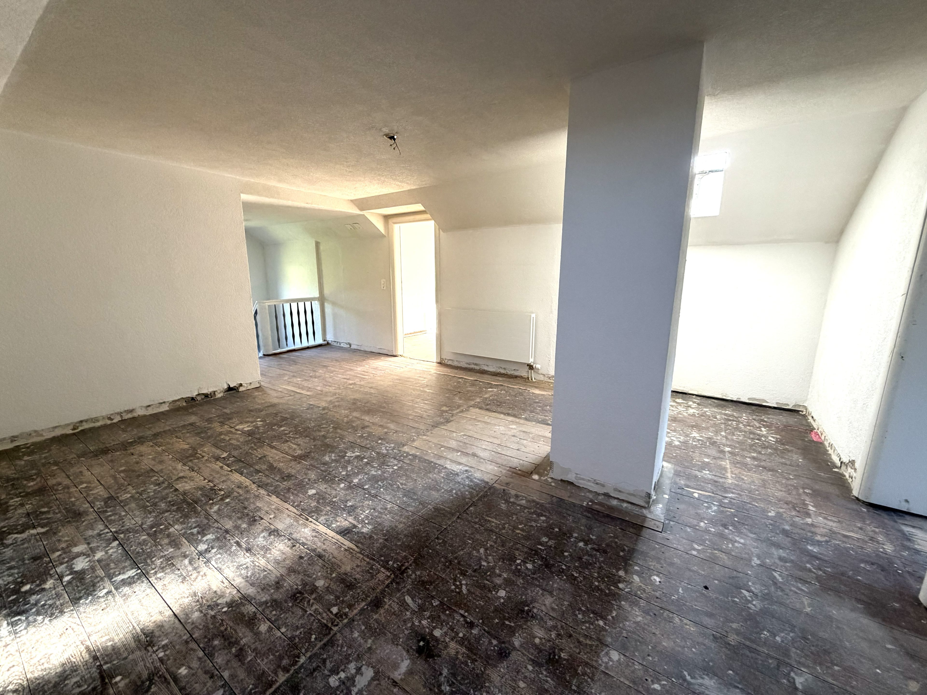 5.5-Zi.-Einfamilienhaus sucht Handwerker - 11
