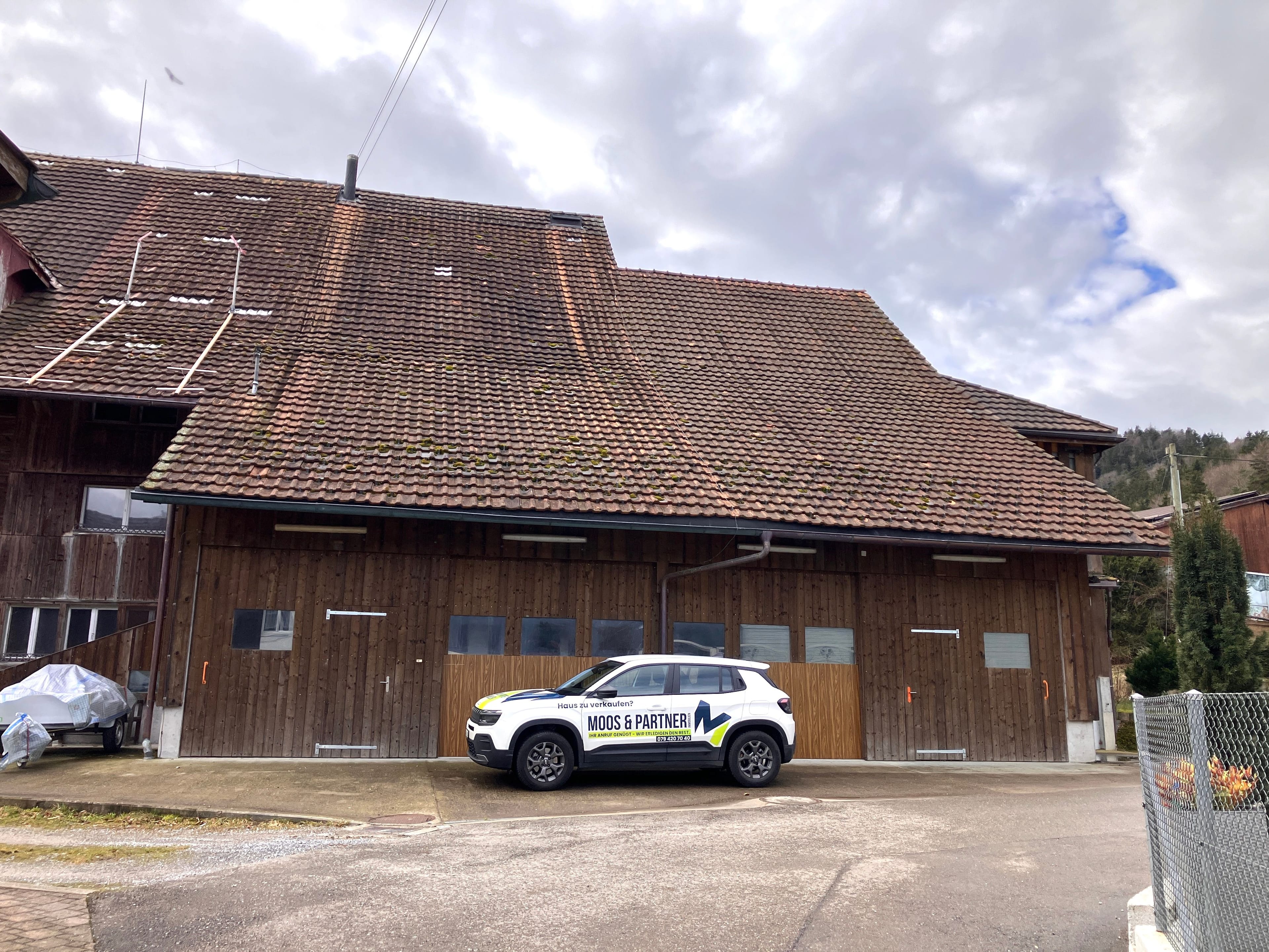 Ihr Projekt wartet: Bauernhaus mit bewilligtem Umbau – seltene Chance - Bild 1