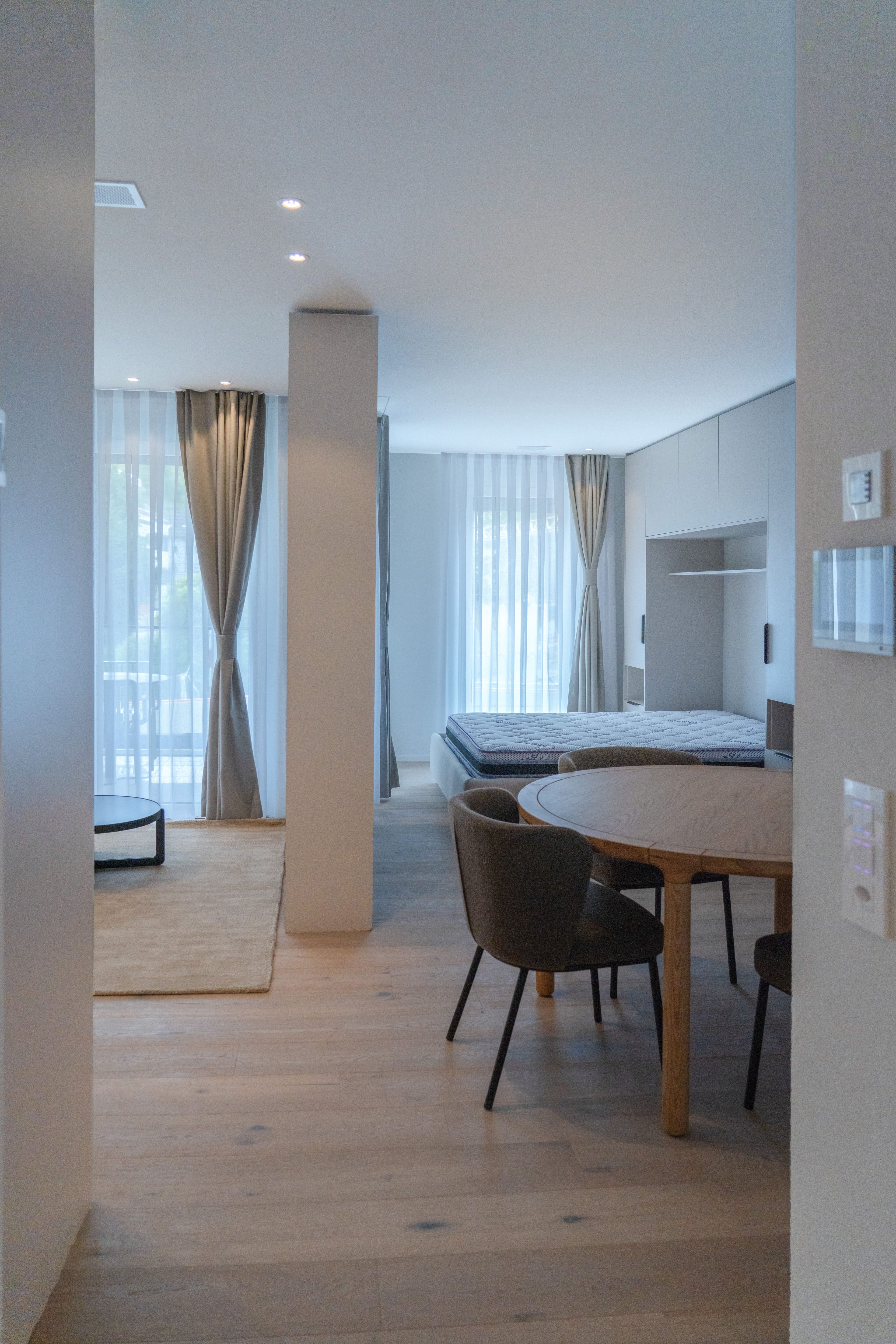 1.5-Zimmer, möbliert, Balkon - direkt am Bahnhof Killwangen - 4