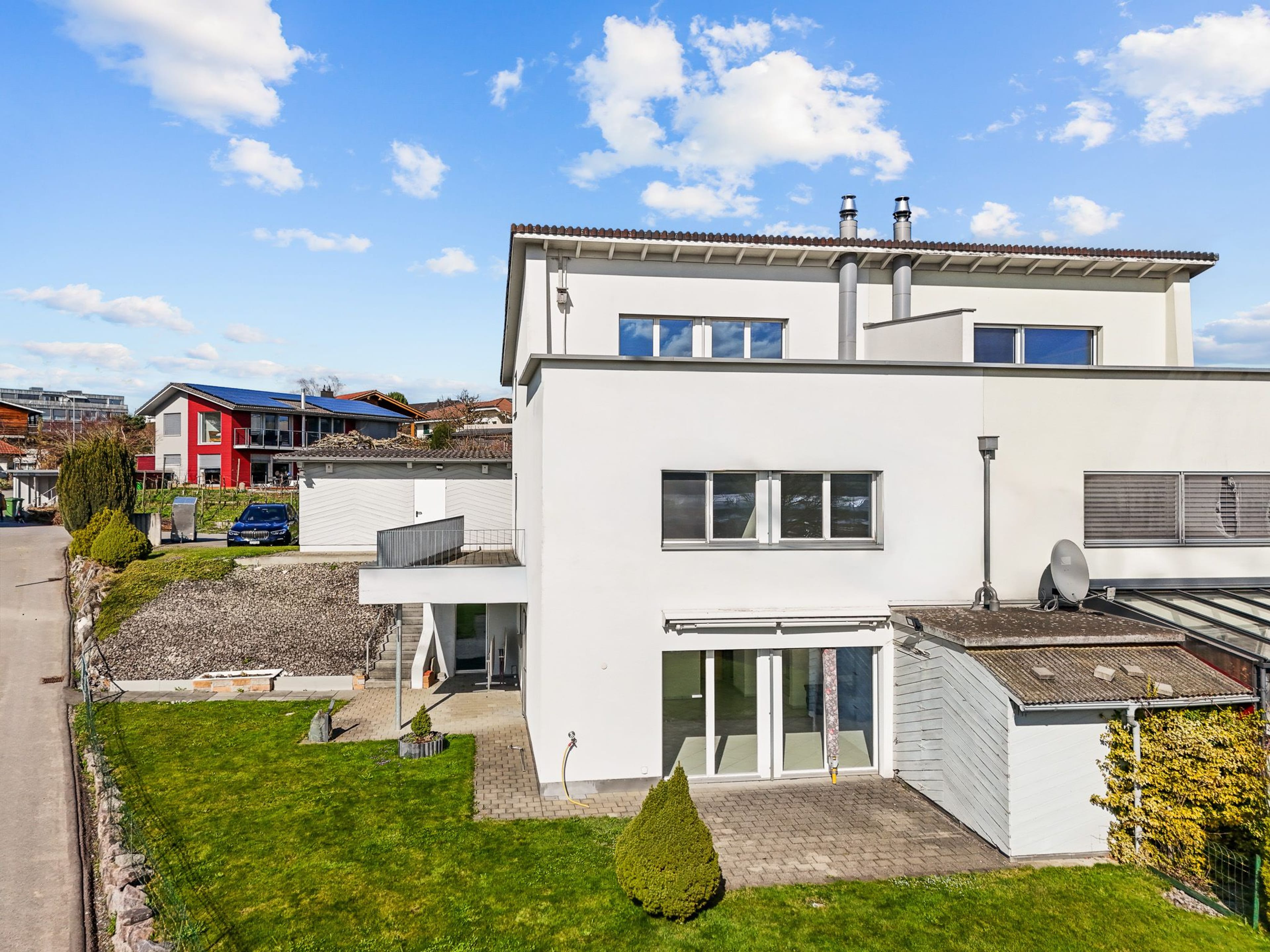 5.5-Zi.-Doppeleinfamilienhaus mit grossem Garten in St. Erhard - Bild 2
