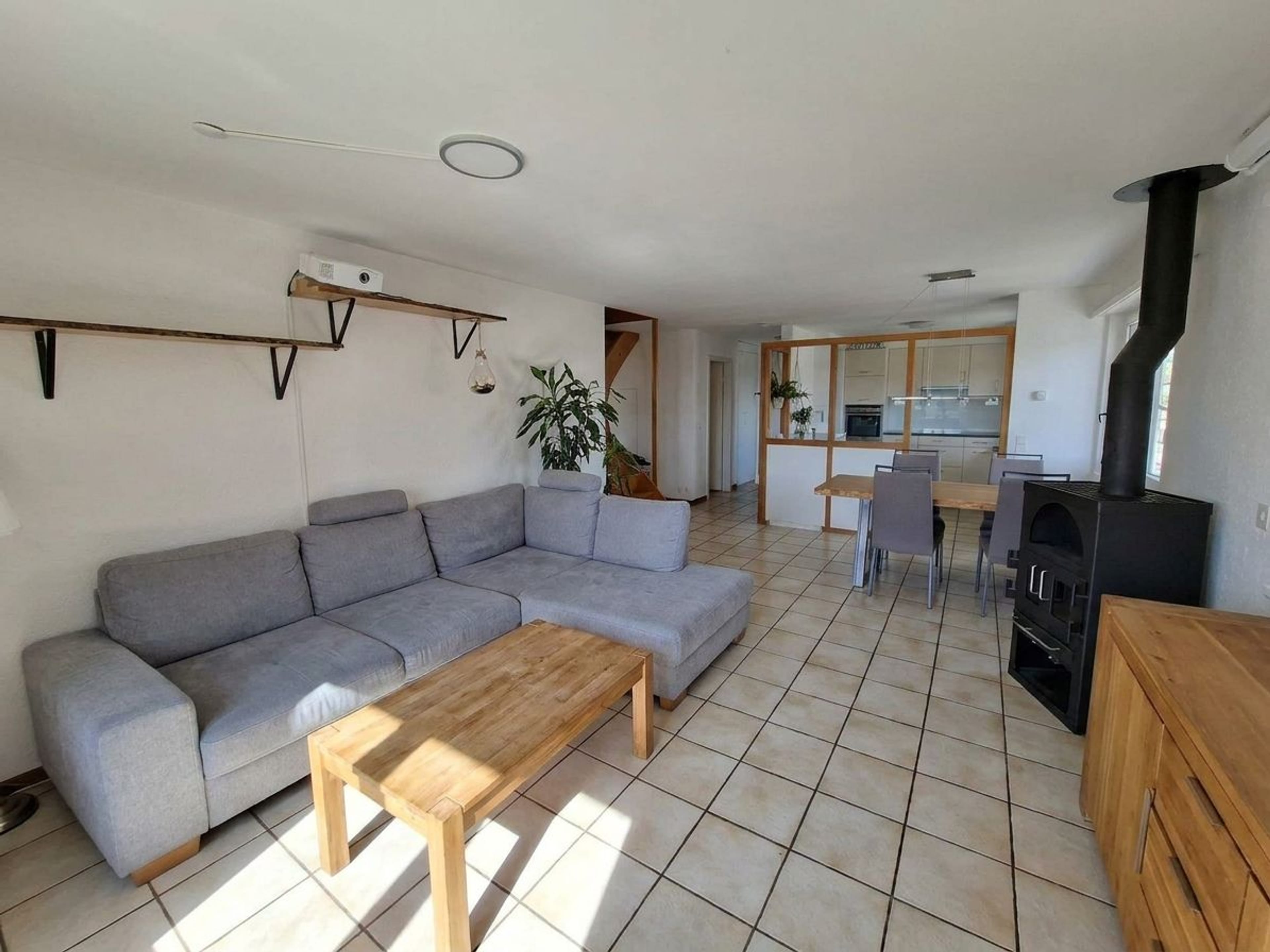 Helle 3.5-Zi.-Maisonette mit Weitsicht, Nuglar-St. Pantaleon - Bild 7