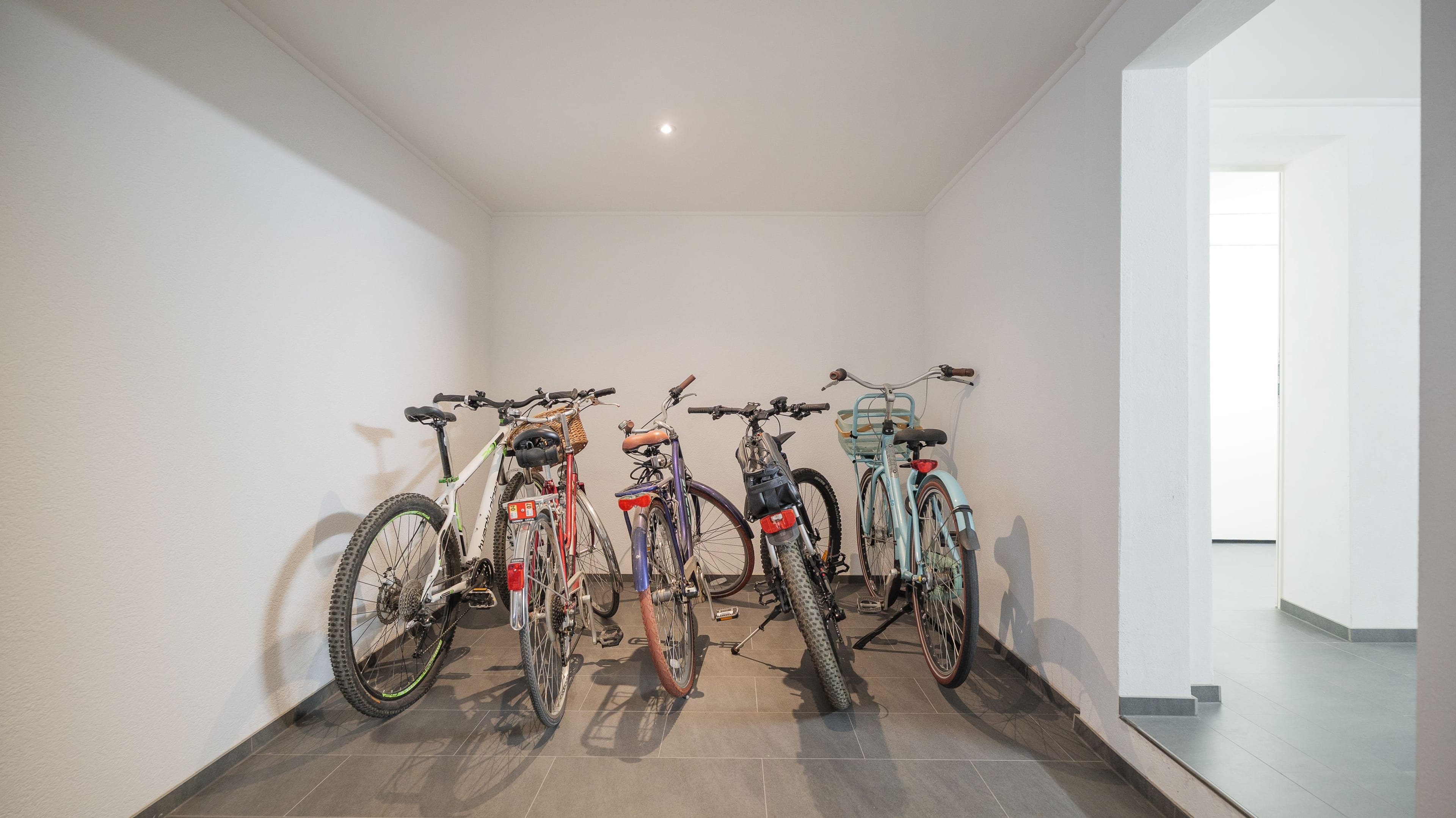Zentrales MFH mit 3 Einheiten in Buochs - modern, mit Lift - Bild 16
