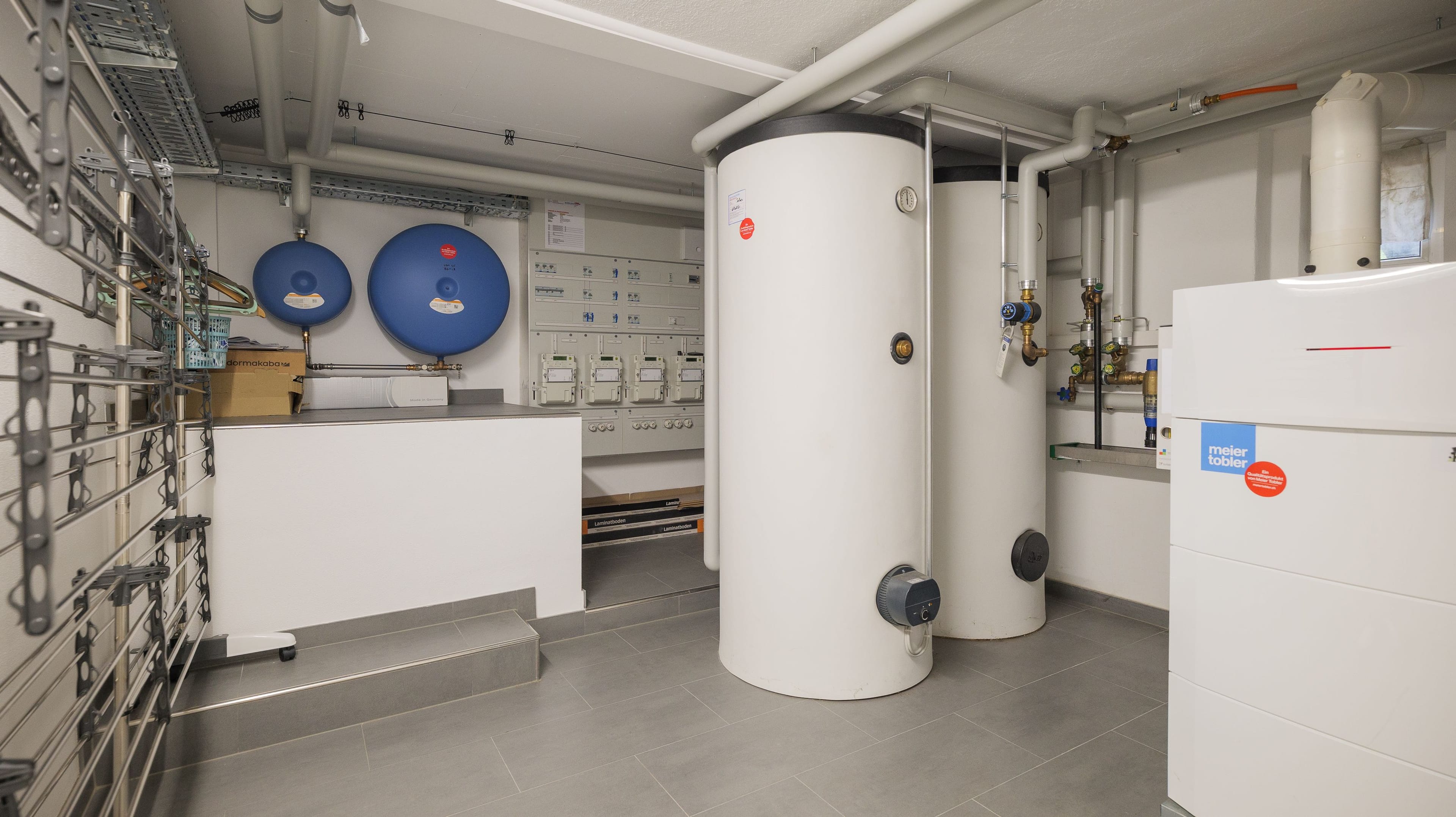 Zentrales MFH mit 3 Einheiten in Buochs - modern, mit Lift - Bild 15