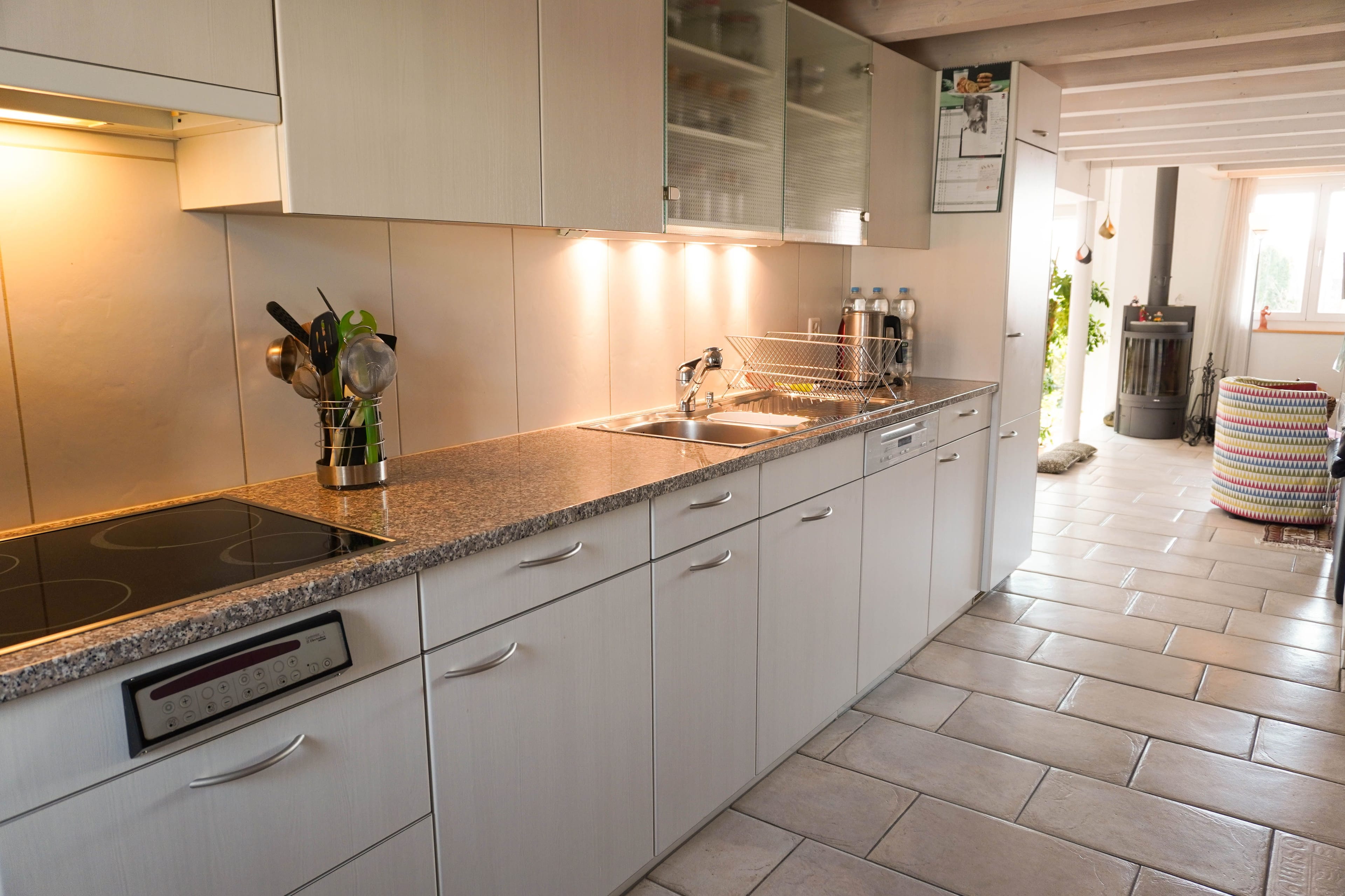 4½ Zimmer-Maisonette auf drei Ebenen mit Balkon - Bild 12