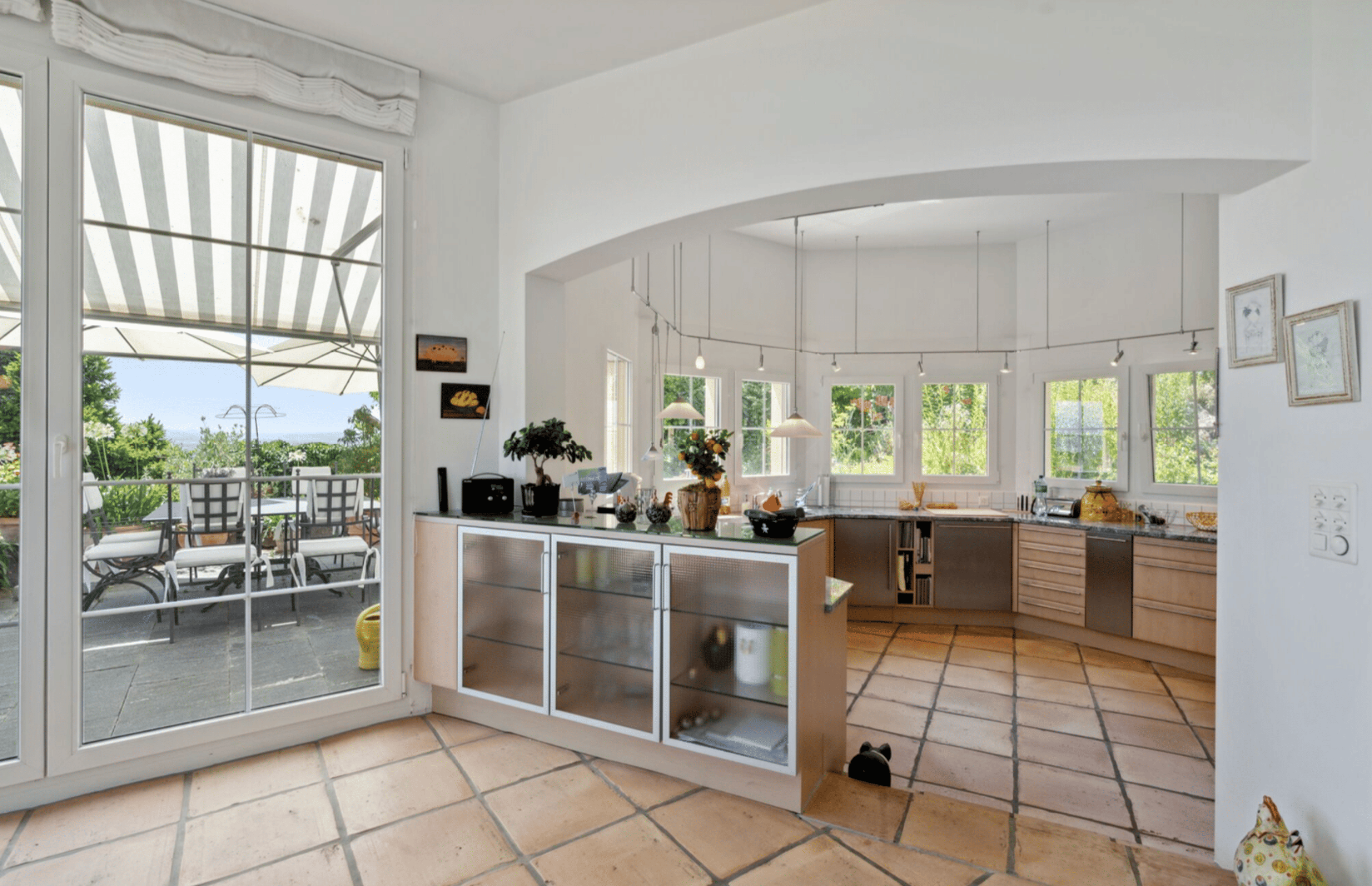 7.5-Zi.-Terrassenhaus mit Pool und Seesicht in Bellerive kaufen - Bild 6