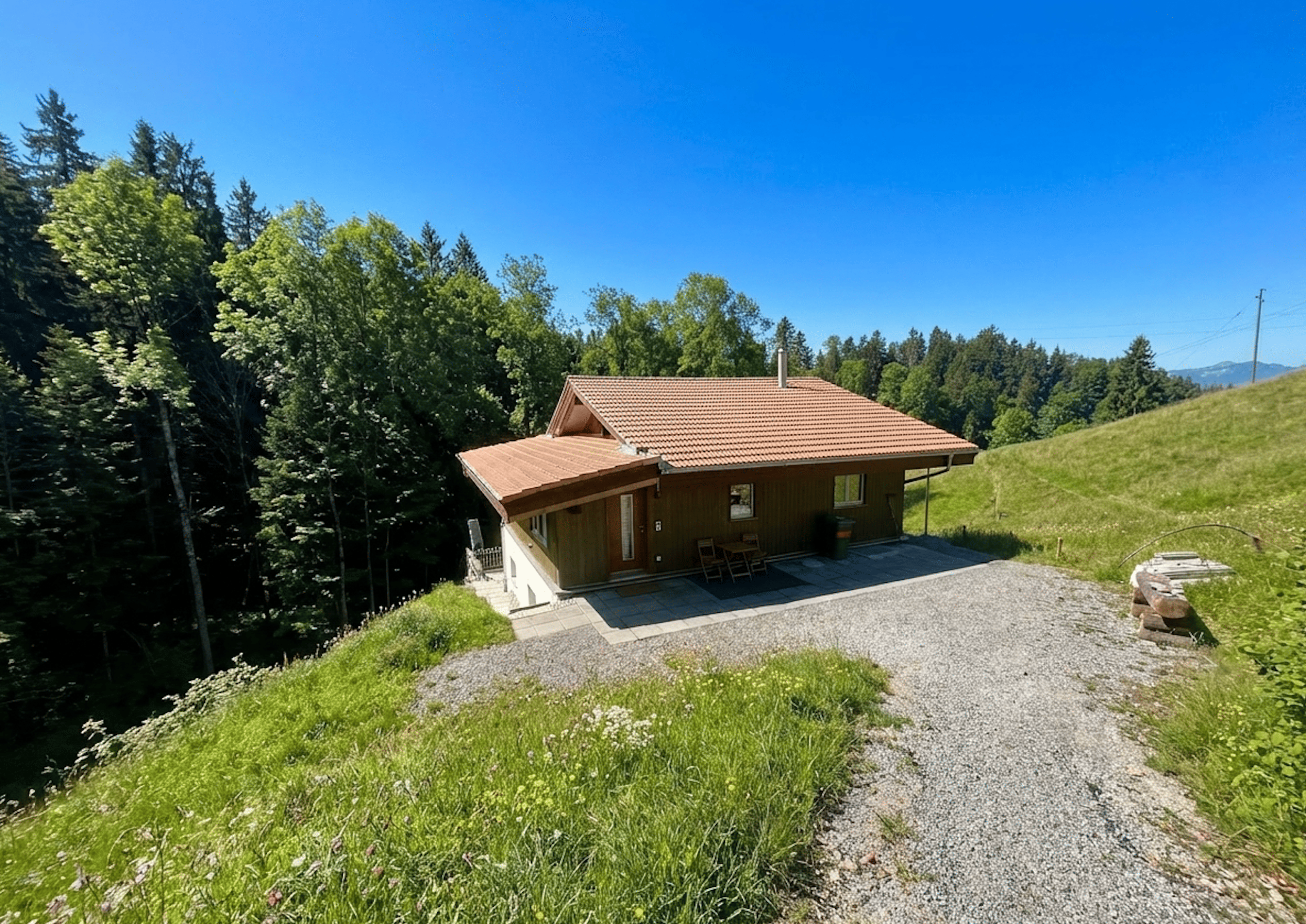 Exklusive Alleinlage mit grossem Umschwung in Goldiwil – sonnig & absolut privat - Bild 4