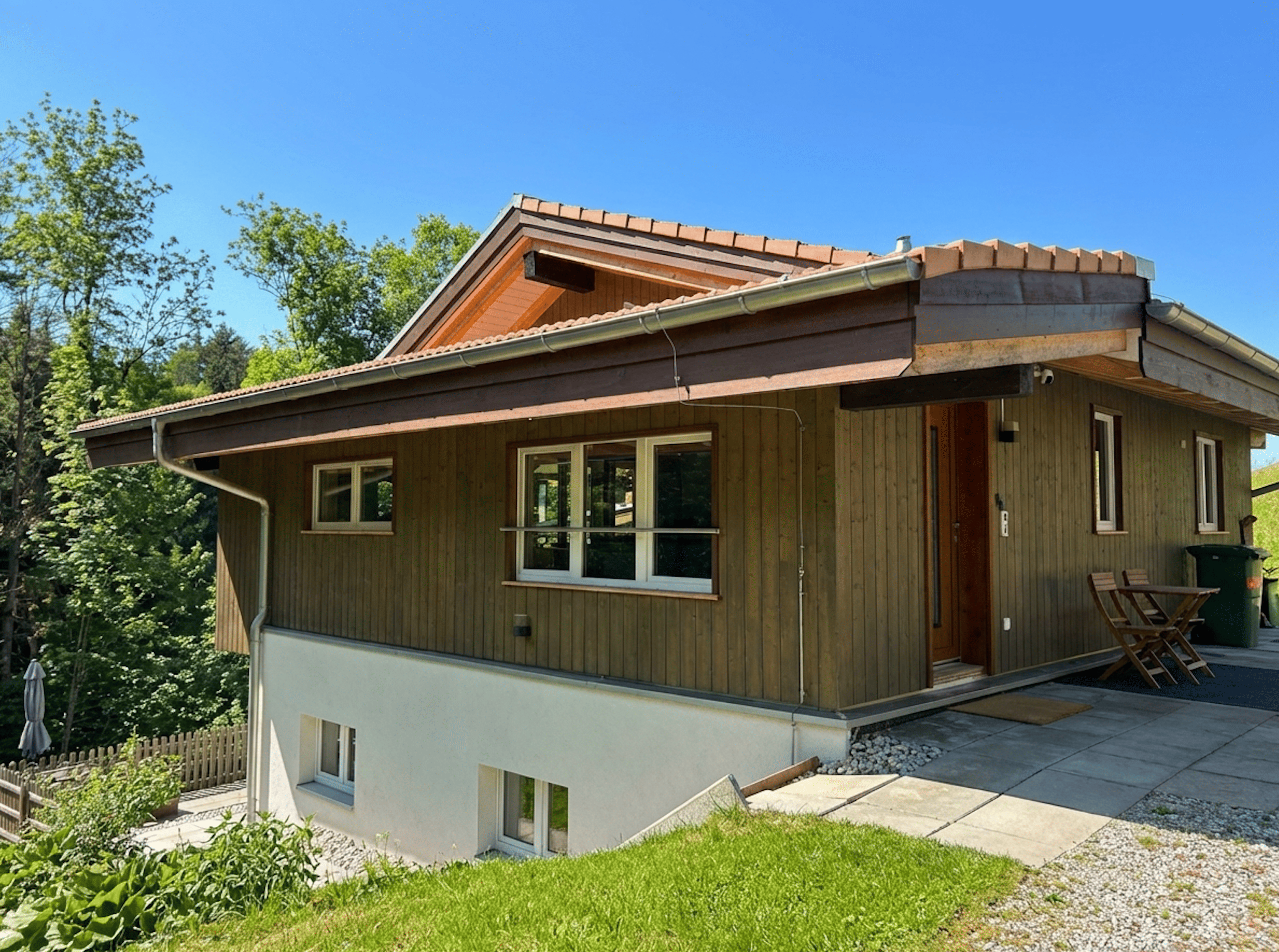 Exklusive Alleinlage mit grossem Umschwung in Goldiwil – sonnig & absolut privat - Bild 5