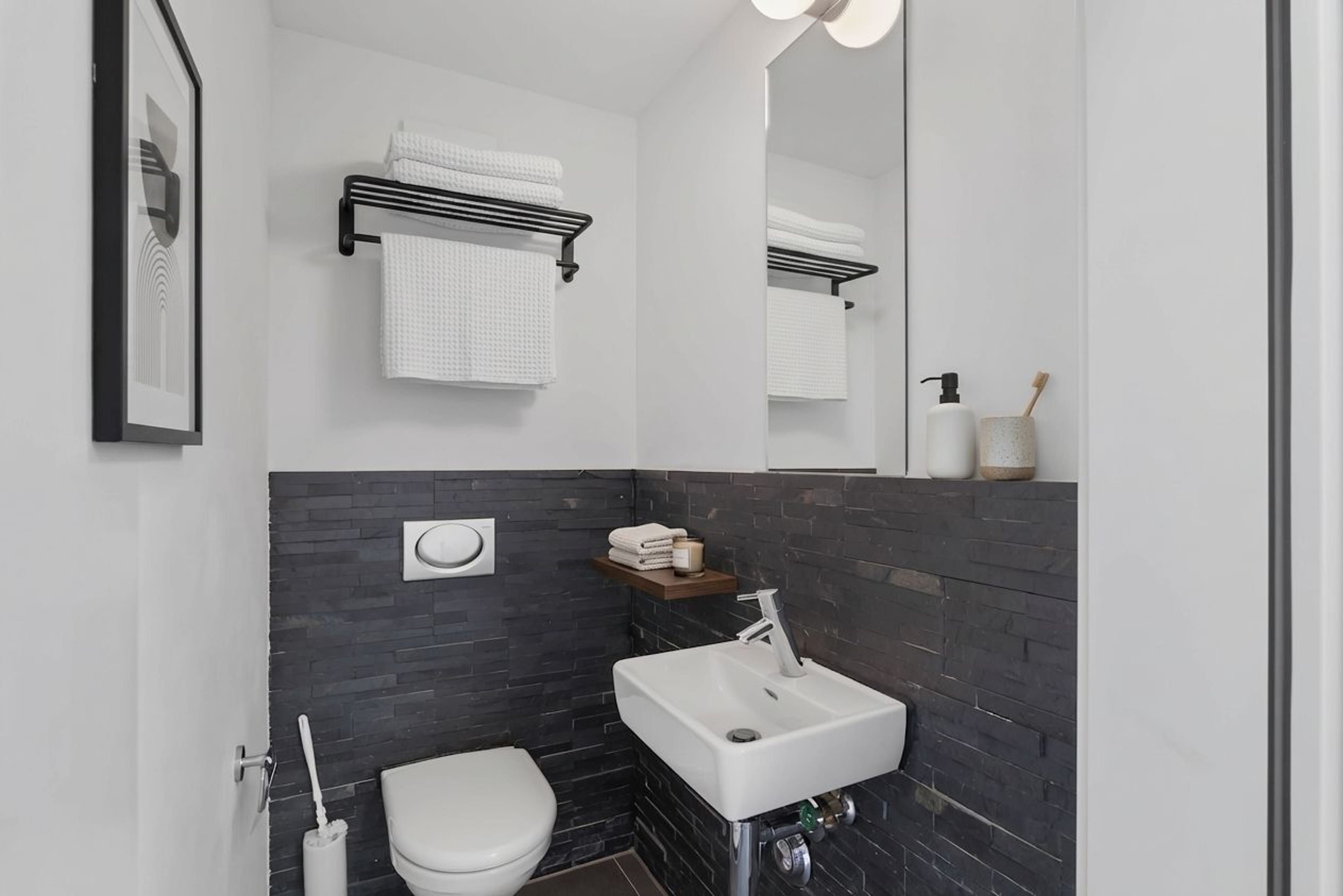 3½-Zimmer-Dachwohnung mit Galerie nahe Bern – stilvoll & einzigartig - Bild 5