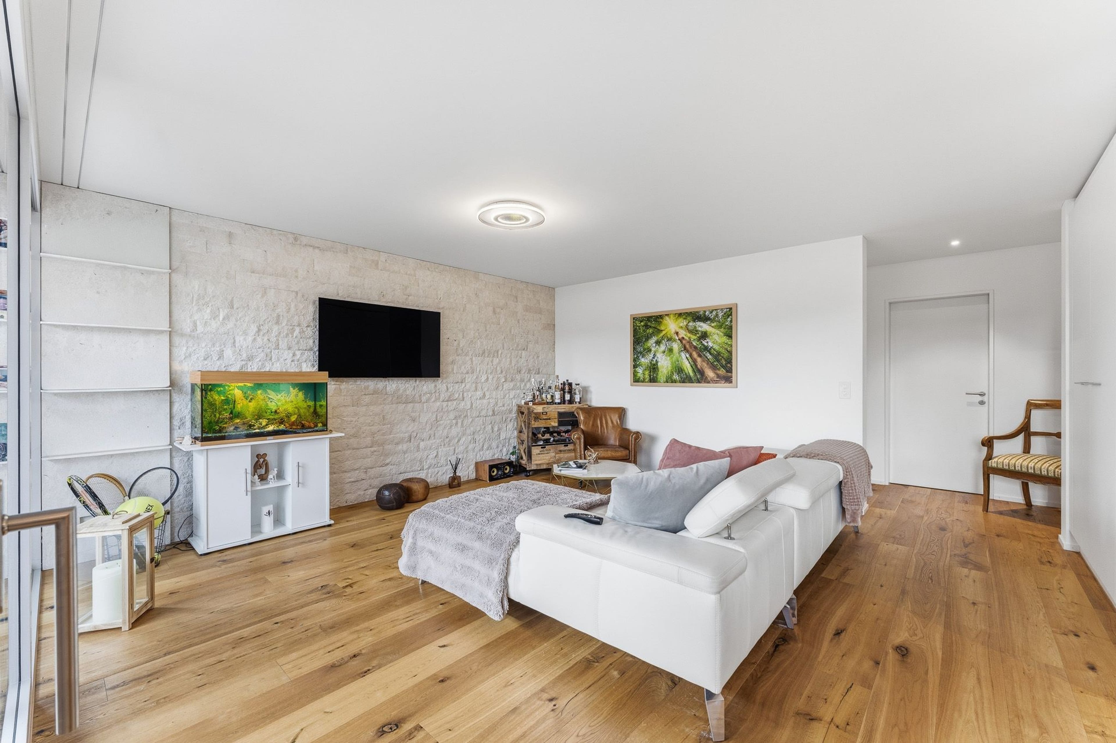 2.5-Zi.-Gartenwohnung mit grossem Gartensitzplatz in Eschenbach kaufen - Bild 2