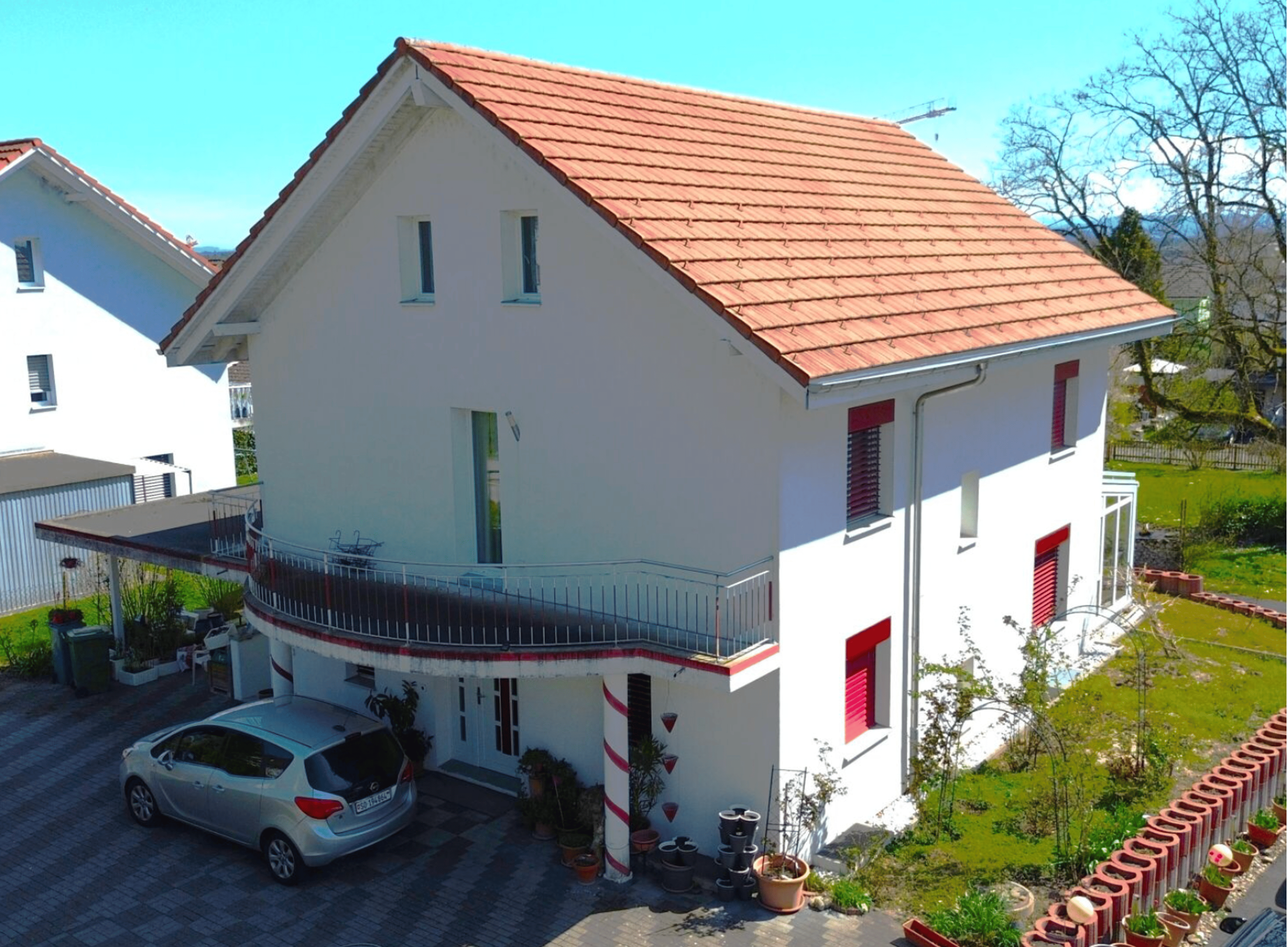 Freistehendes 7.5-Zimmer-Haus mit viel Licht in Biberist - Bild 1