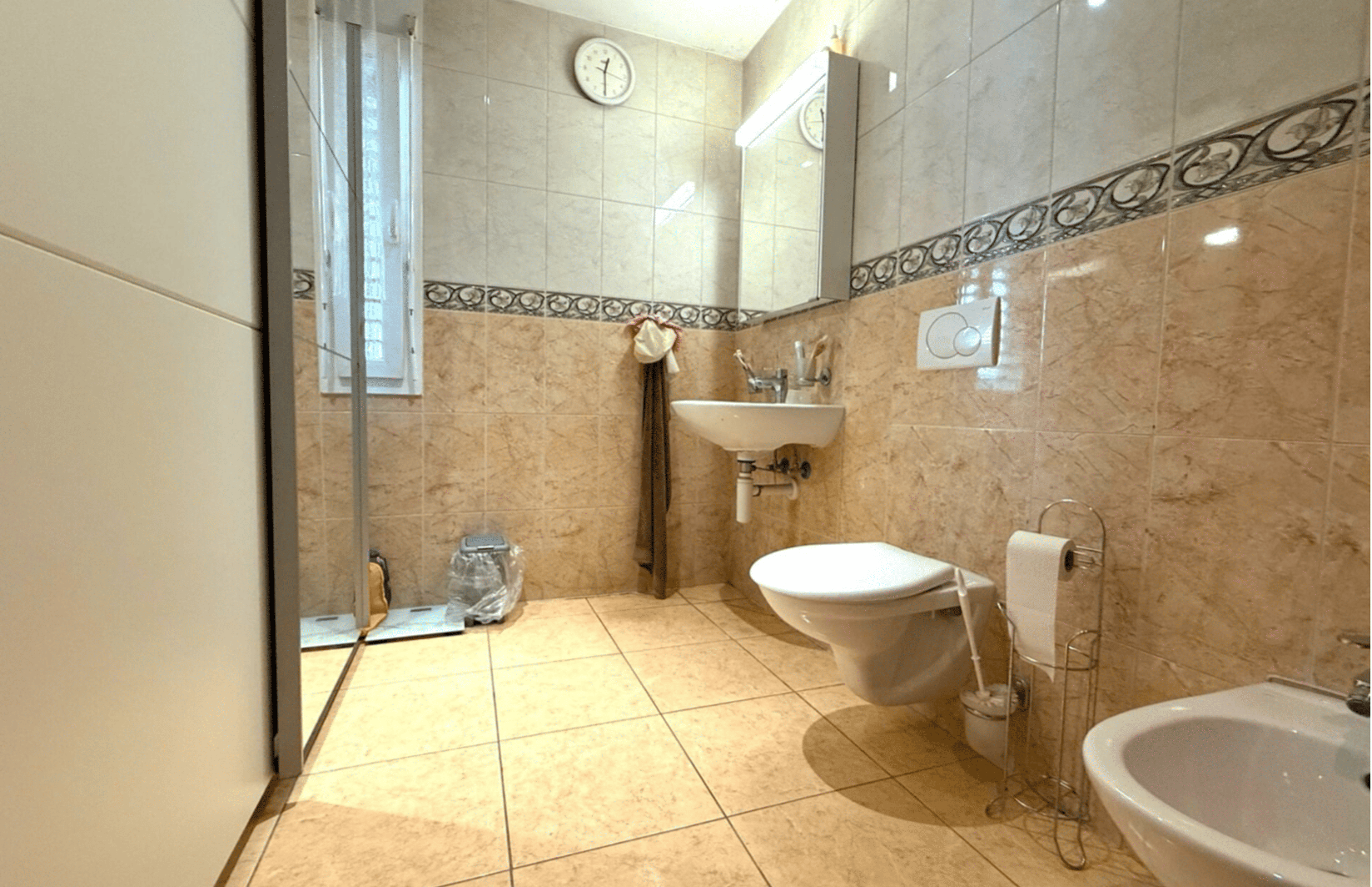 Freistehendes 7.5-Zimmer-Haus mit viel Licht in Biberist - Bild 4