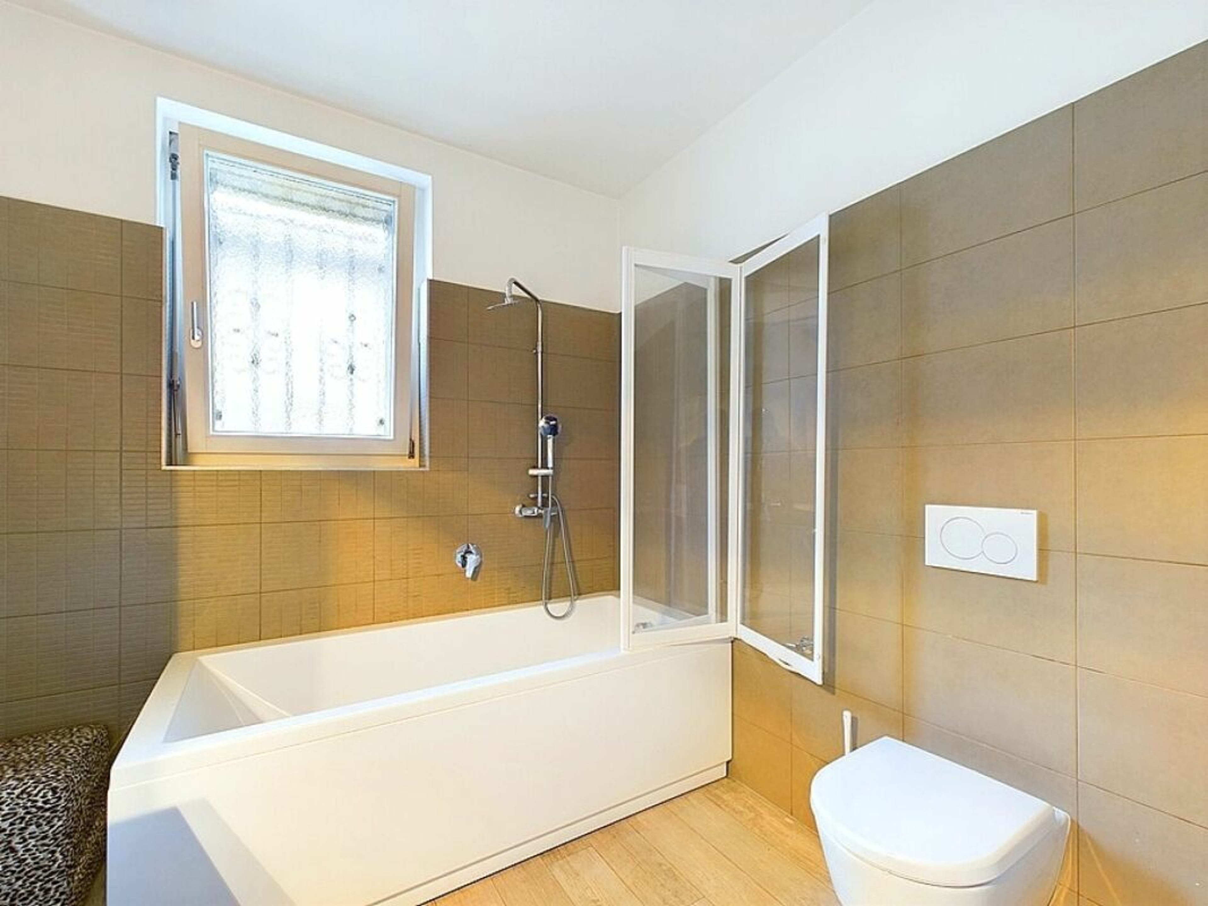 5.5-Zimmer-Villa mit Bergblick und Garten in Biasca - kaufen - 3