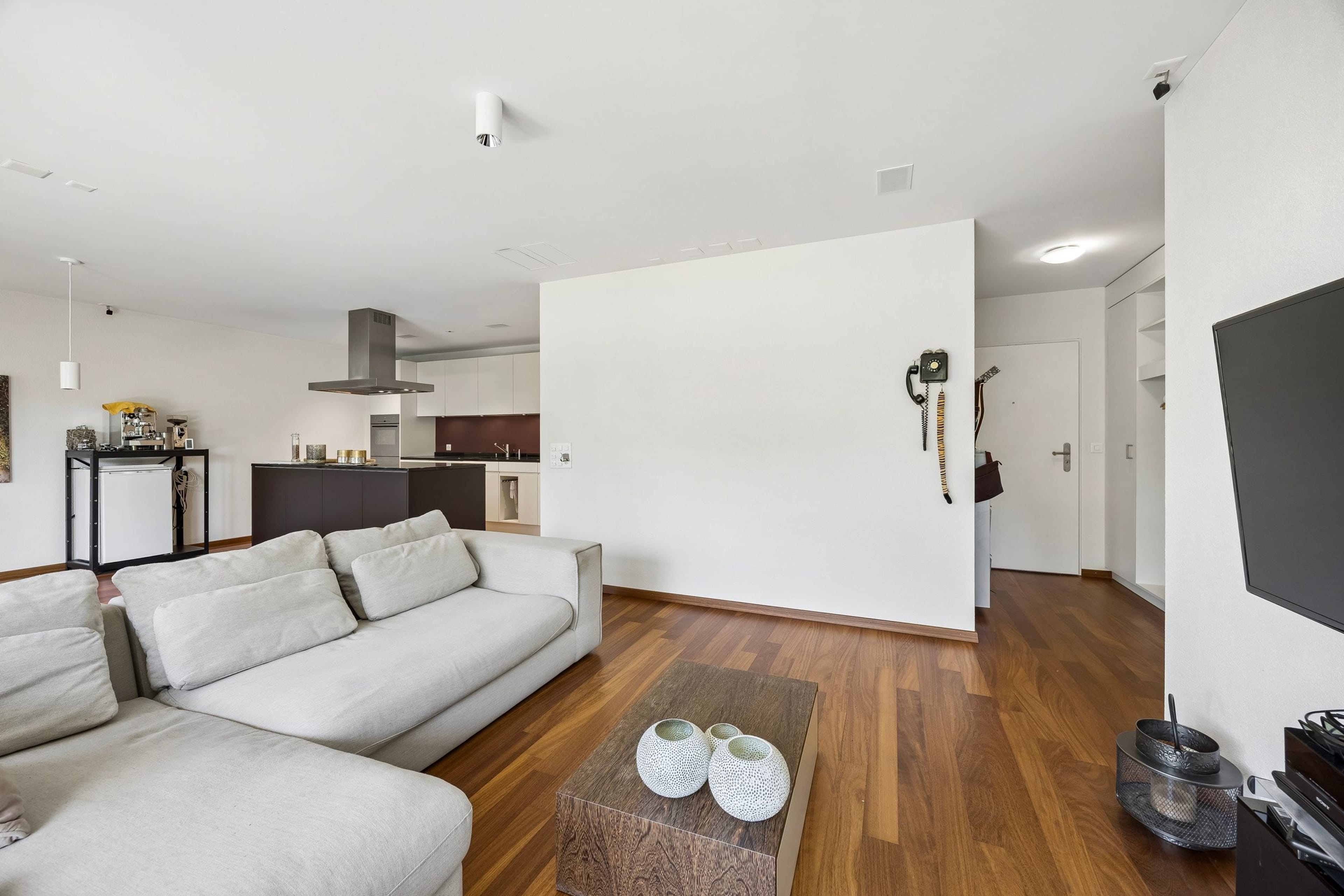 Hochwertige 3.5-Zimmer-Wohnung mit Balkon in Rümlang kaufen - 7