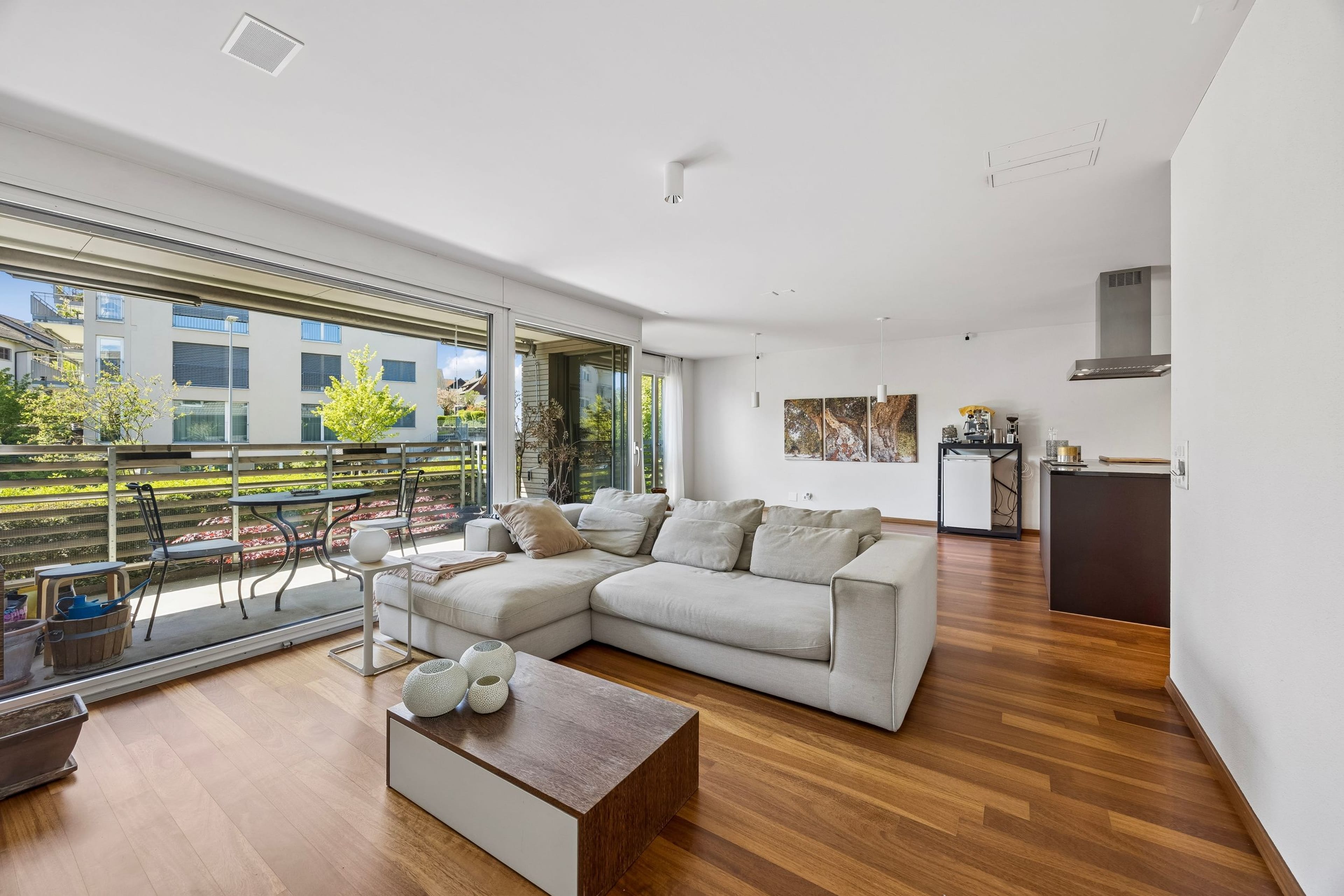 Hochwertige 3.5-Zimmer-Wohnung mit Balkon in Rümlang kaufen - Bild 6
