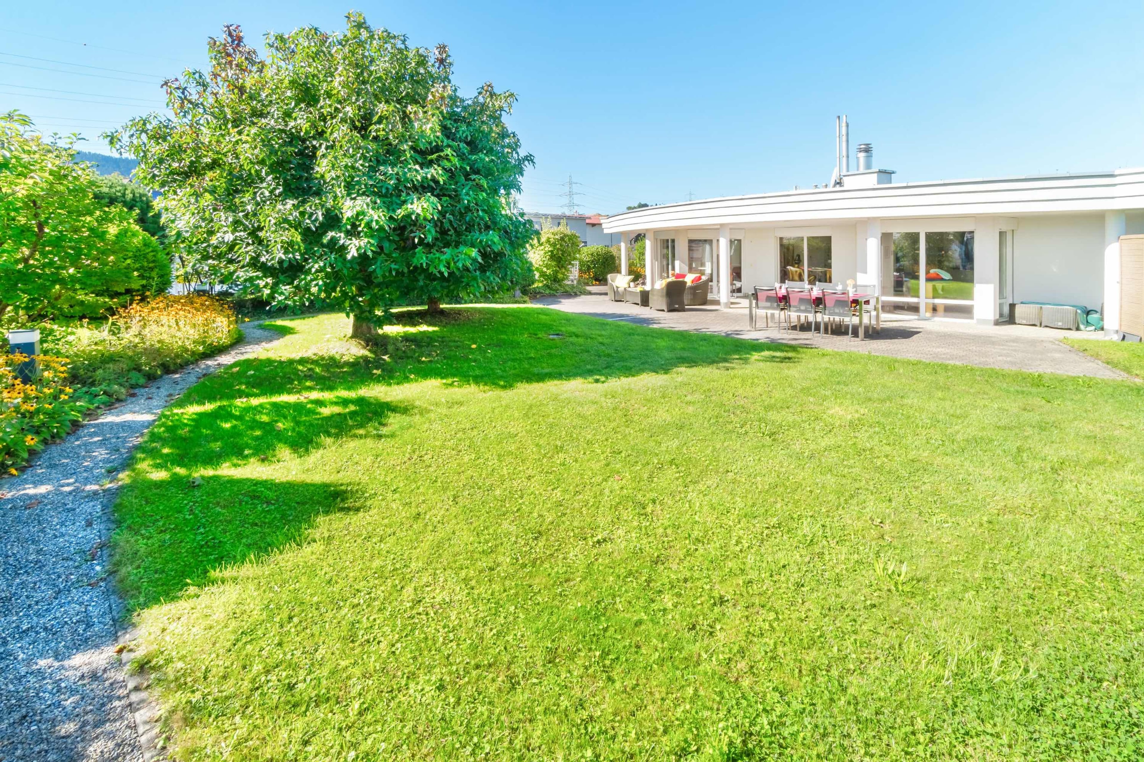 5.5 Zimmer Attikawohnung mit Empfangsraum und 550 m² Gartenterrasse, ein Traum.... - Bild 2