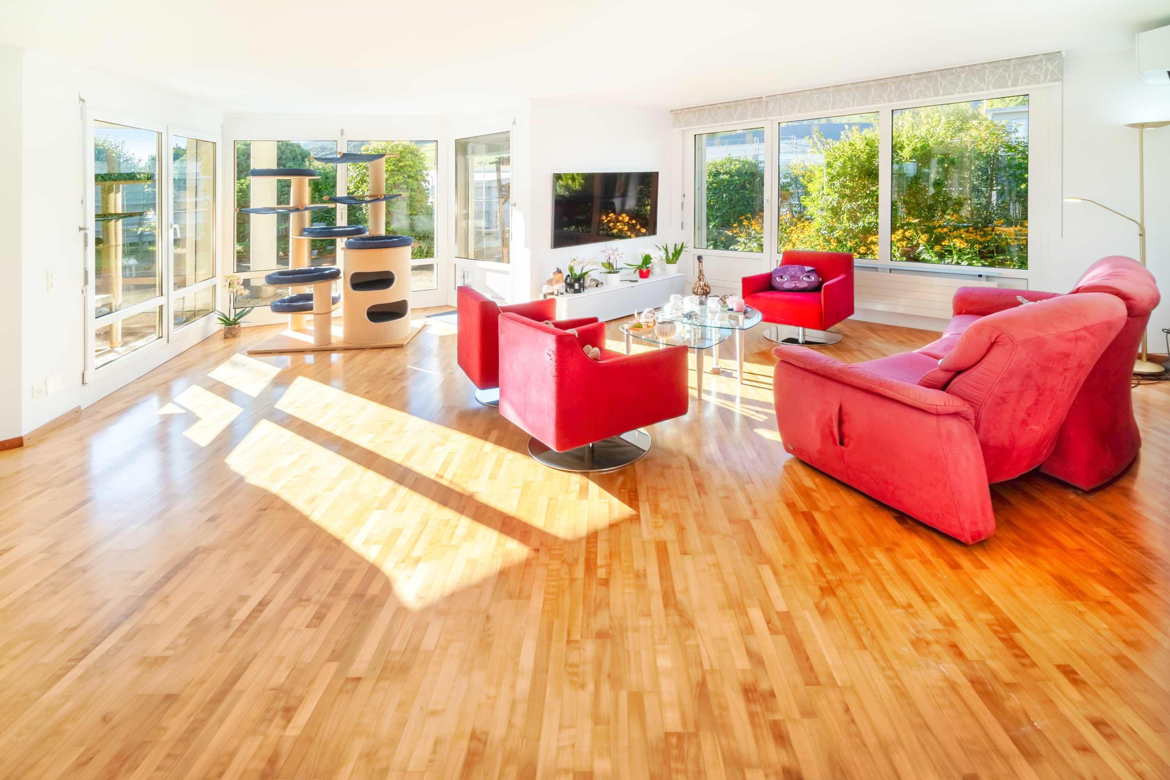 5.5 Zimmer Attikawohnung mit Empfangsraum und 550 m² Gartenterrasse, ein Traum.... - Bild 3