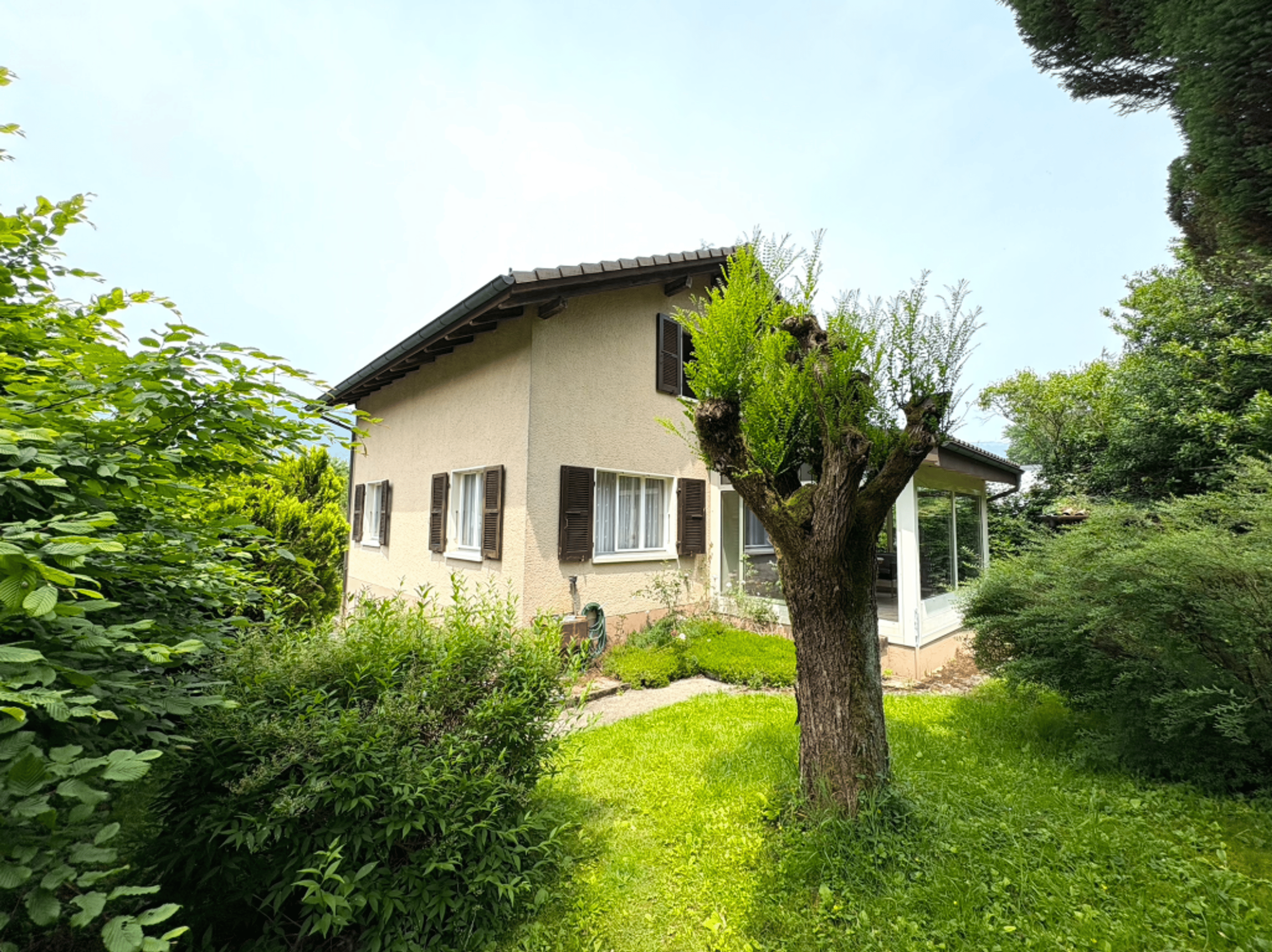 4.5-Zi. Einfamilienhaus mit Wintergarten, Hubersdorf - ruhig - 2