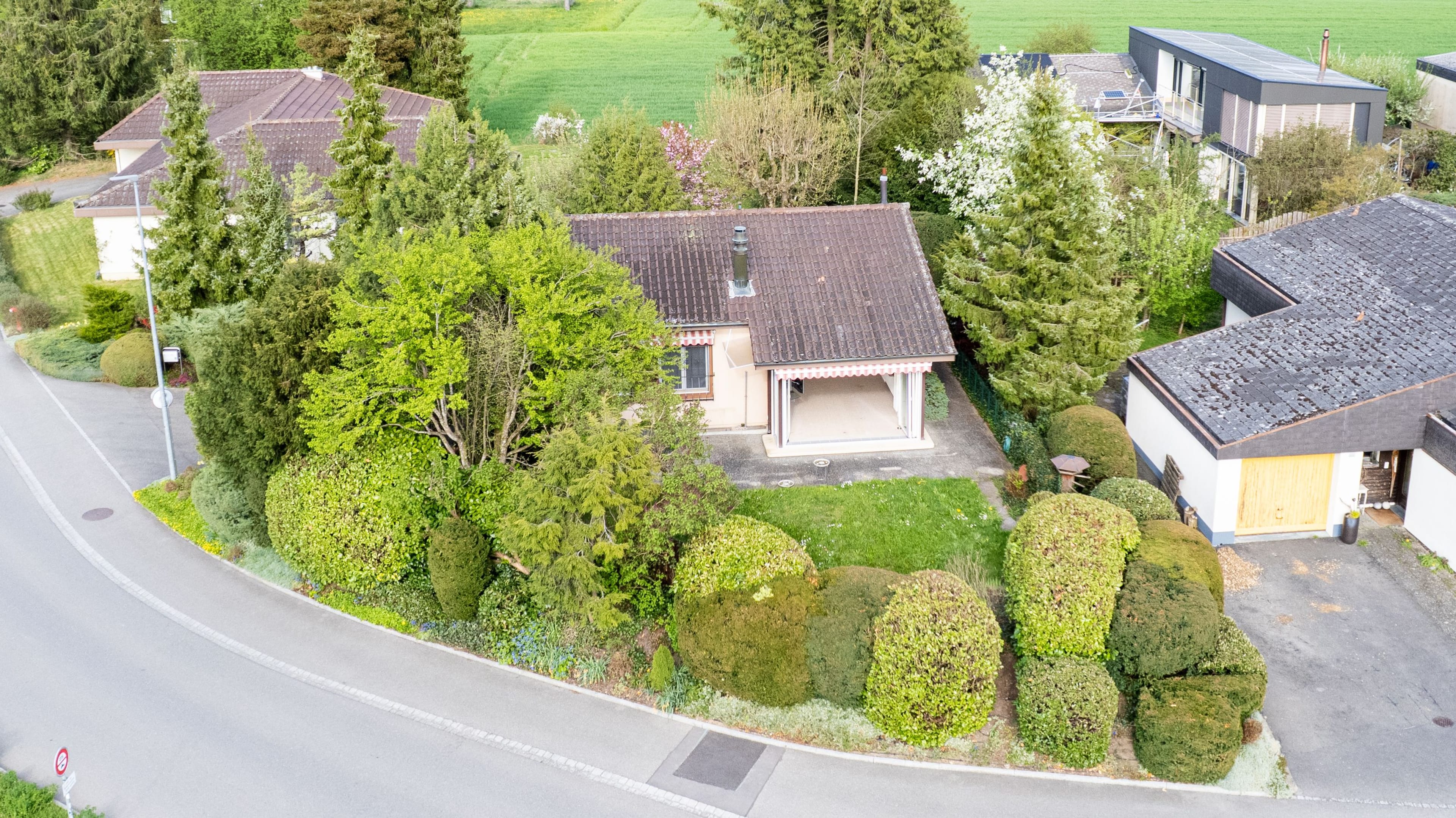 4.5-Zimmer-Einfamilienhaus mit Garten in Münsingen kaufen - Bild 2
