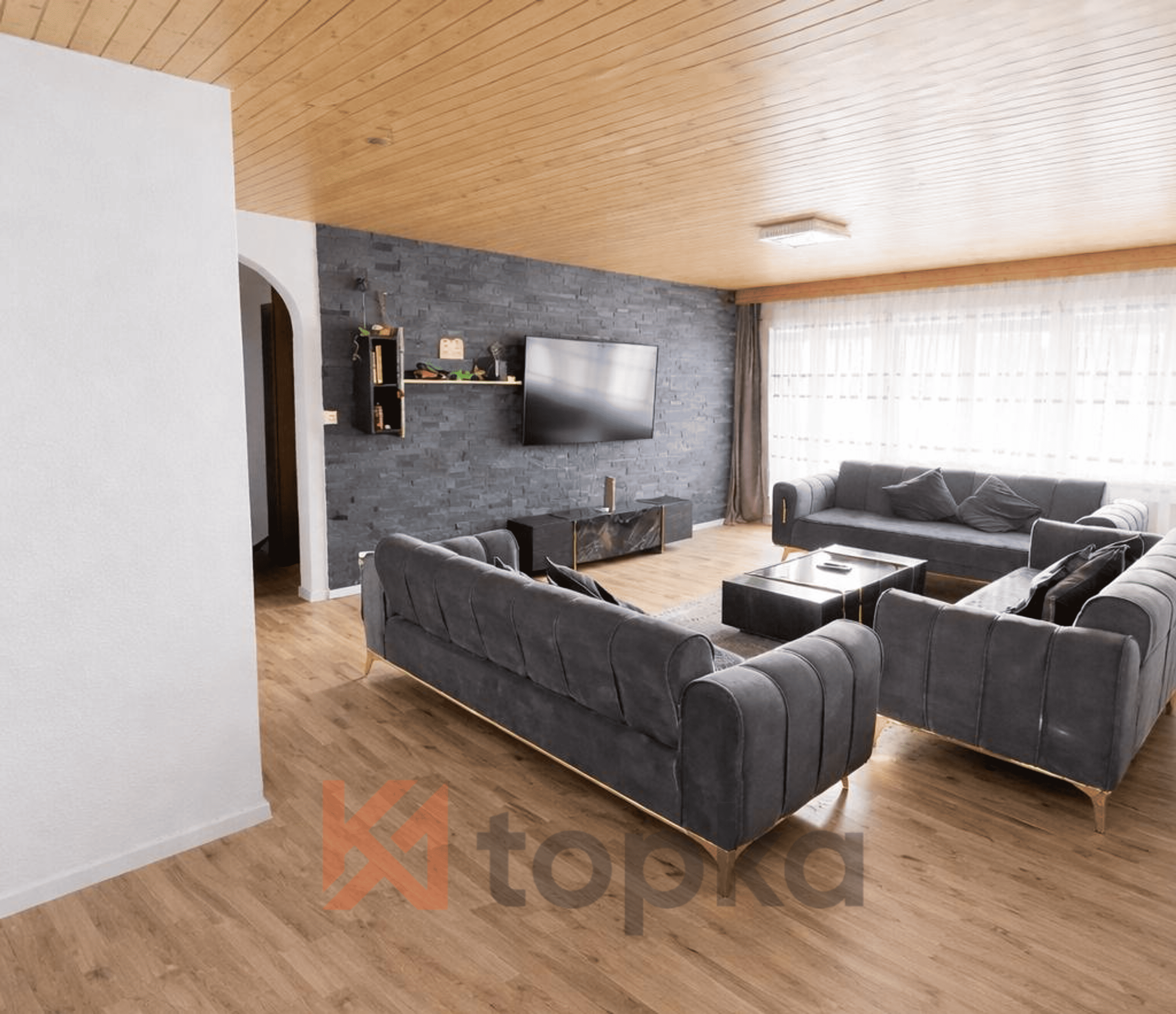 Helle 4.5-Zimmer-Dachwohnung mit unverbaubarem Weitblick & ruhiger Lage in Ganterschwil - Bild 4