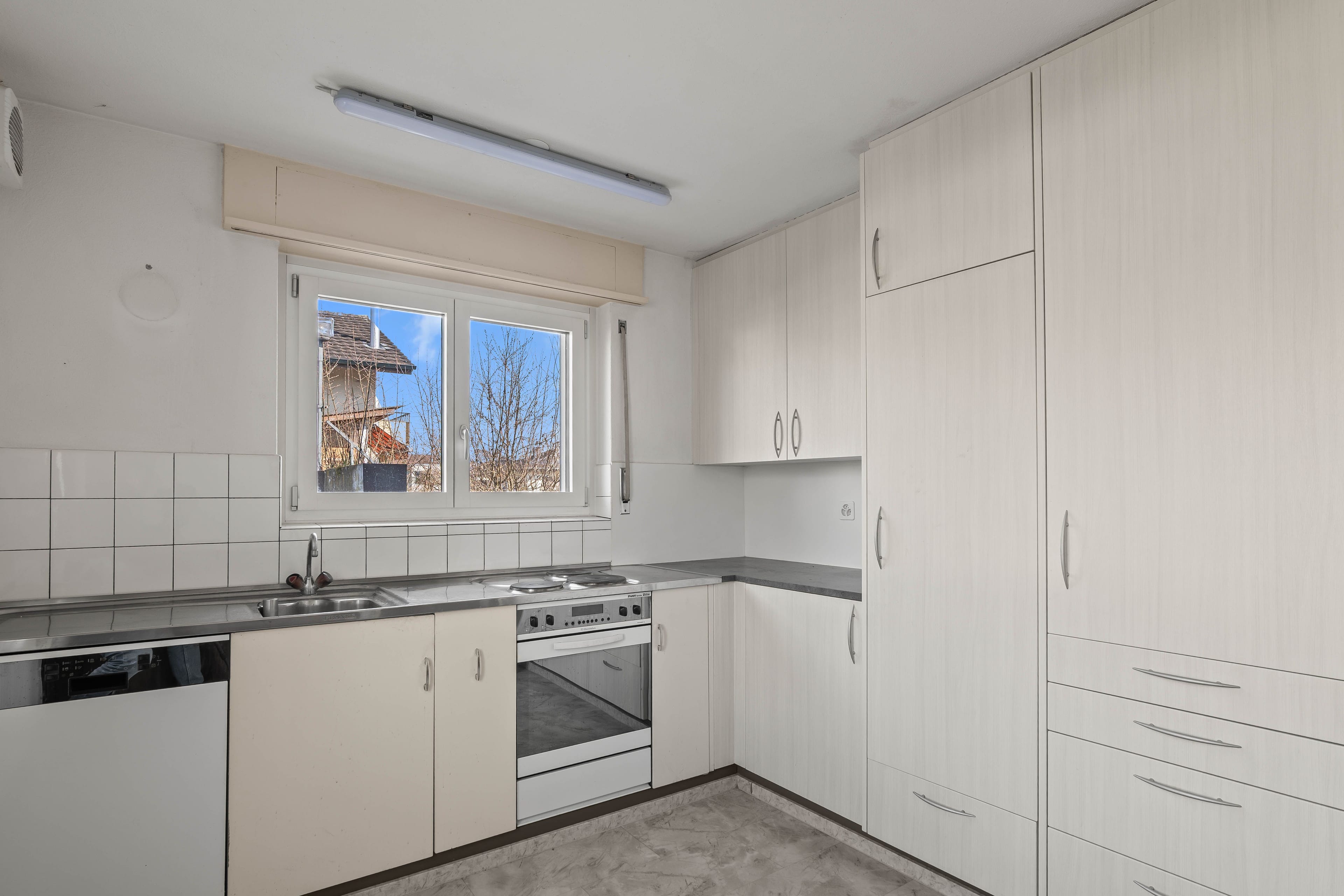Haus mit Substanz & Potenzial – viel Platz für Ihre Ideen - 10