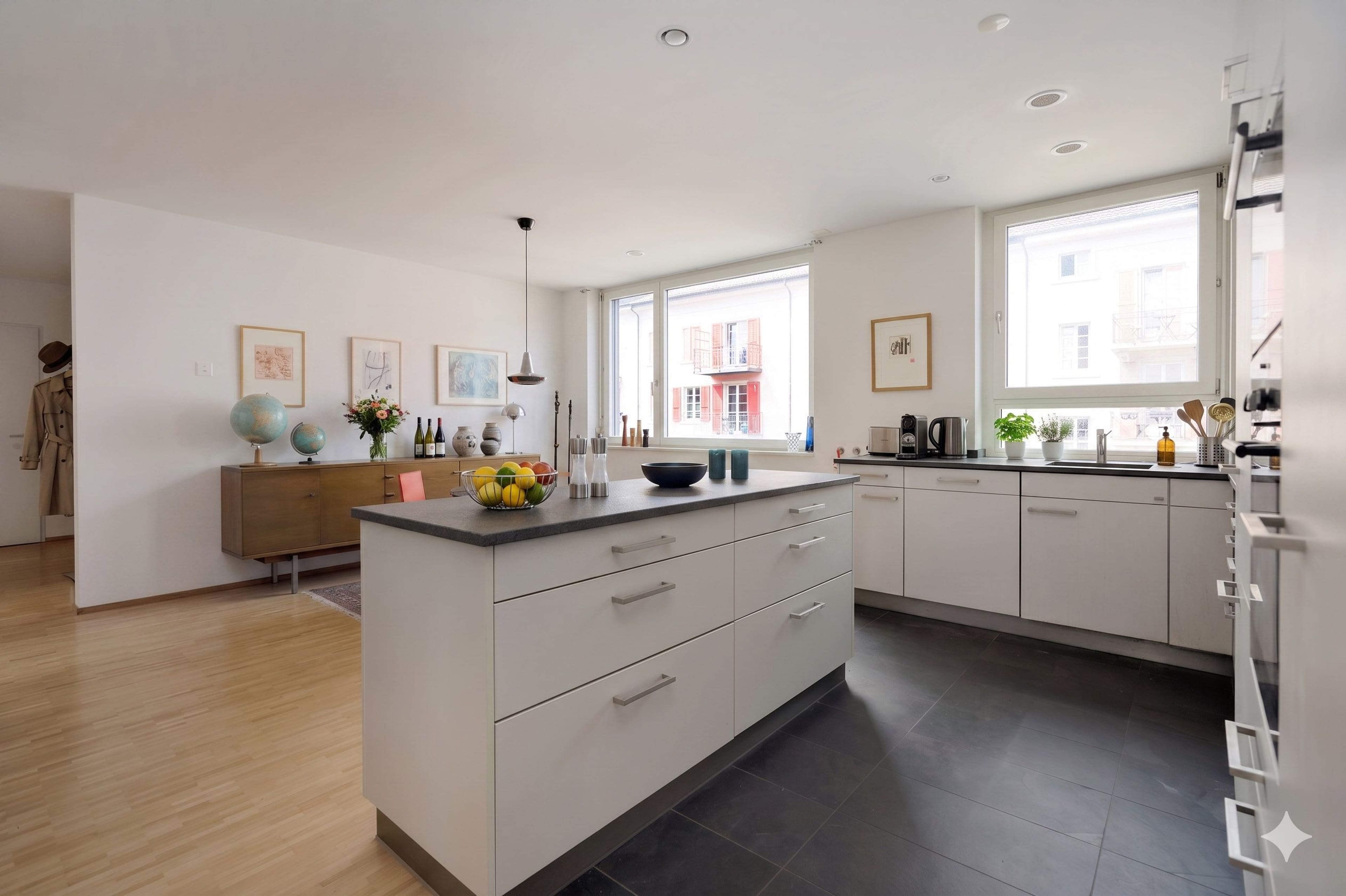 4.5-Zimmer-Wohnung mit Balkon und Einstellplatz in Biel - 4