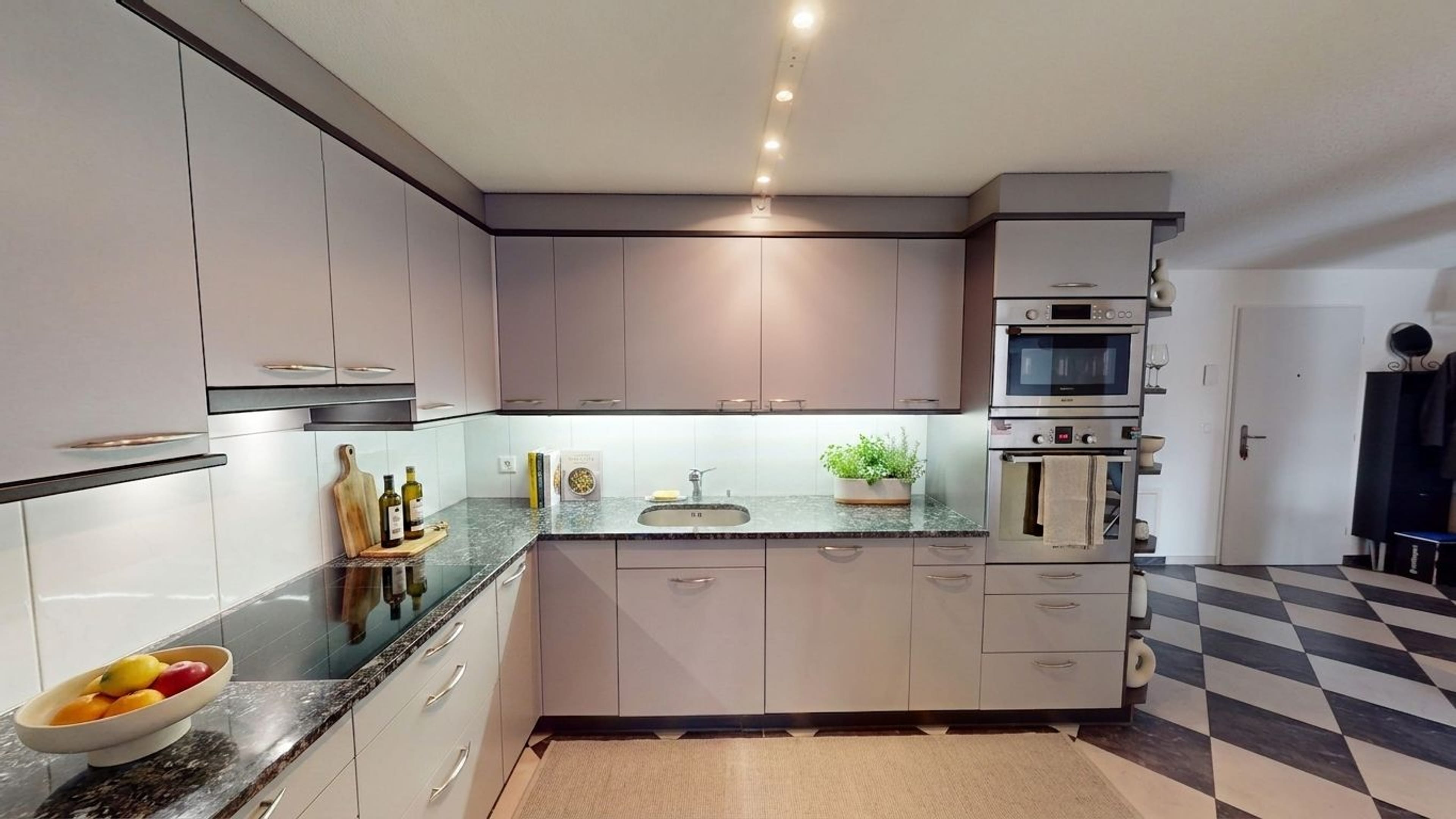 Helle 4-Zimmer-Wohnung mit 17 m² Balkon in Dietlikon kaufen - 5