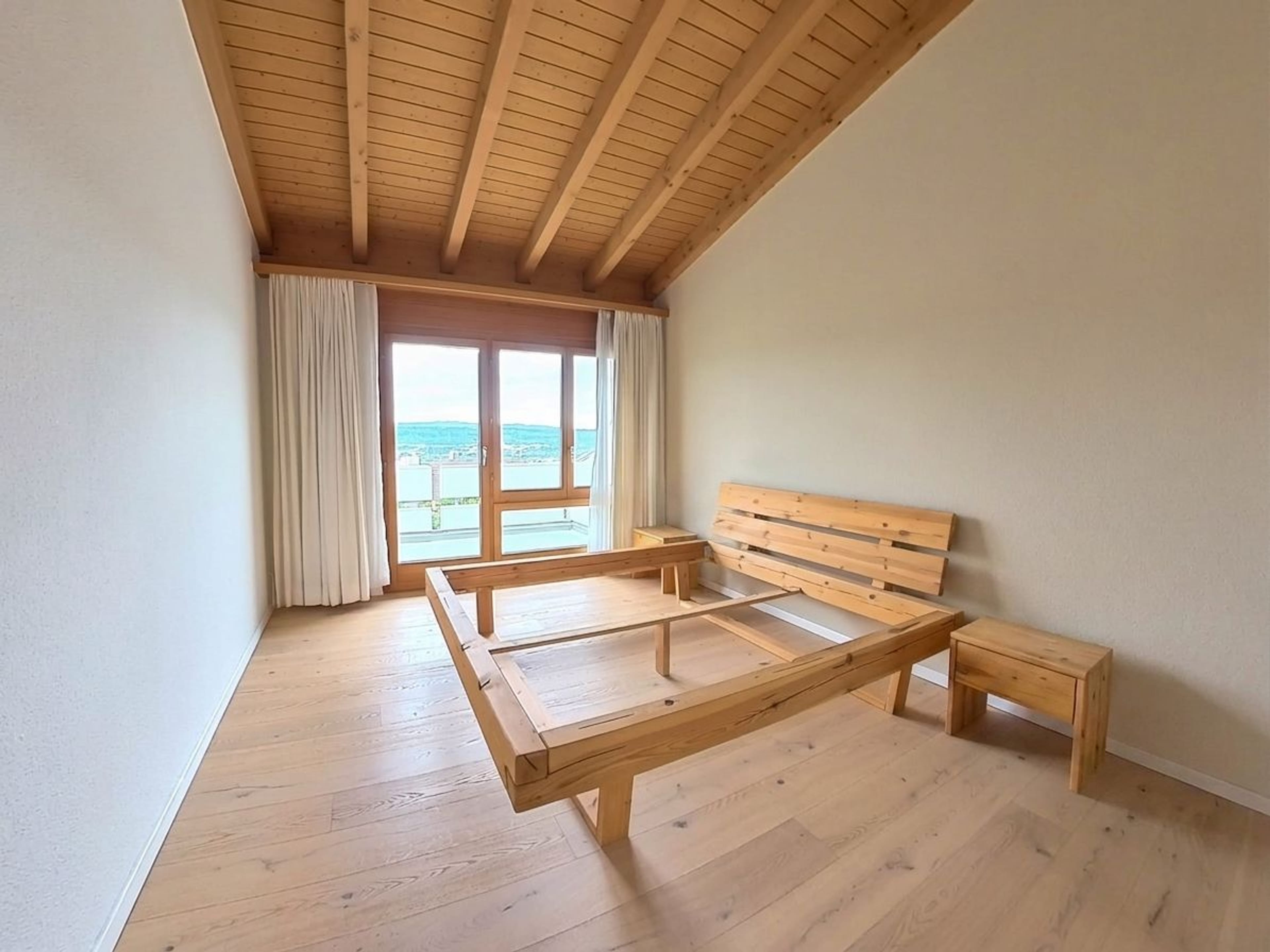 5½-Zi. Einfamilienhaus mit Weitsicht und Garten - 4