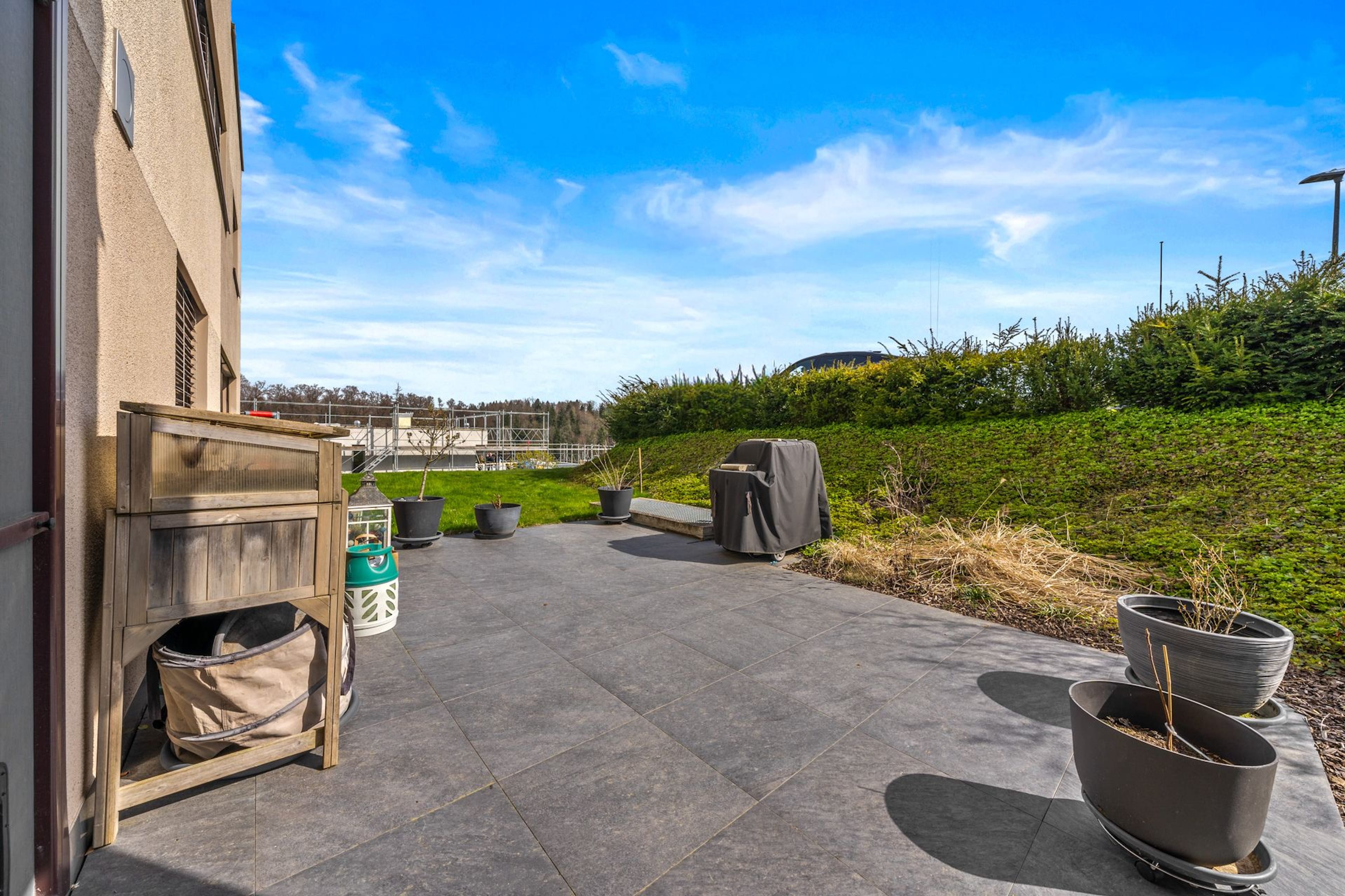 4.5-Zimmer-Gartenwohnung mit 50 m² Terrasse in Gränichen kaufen - Bild 5
