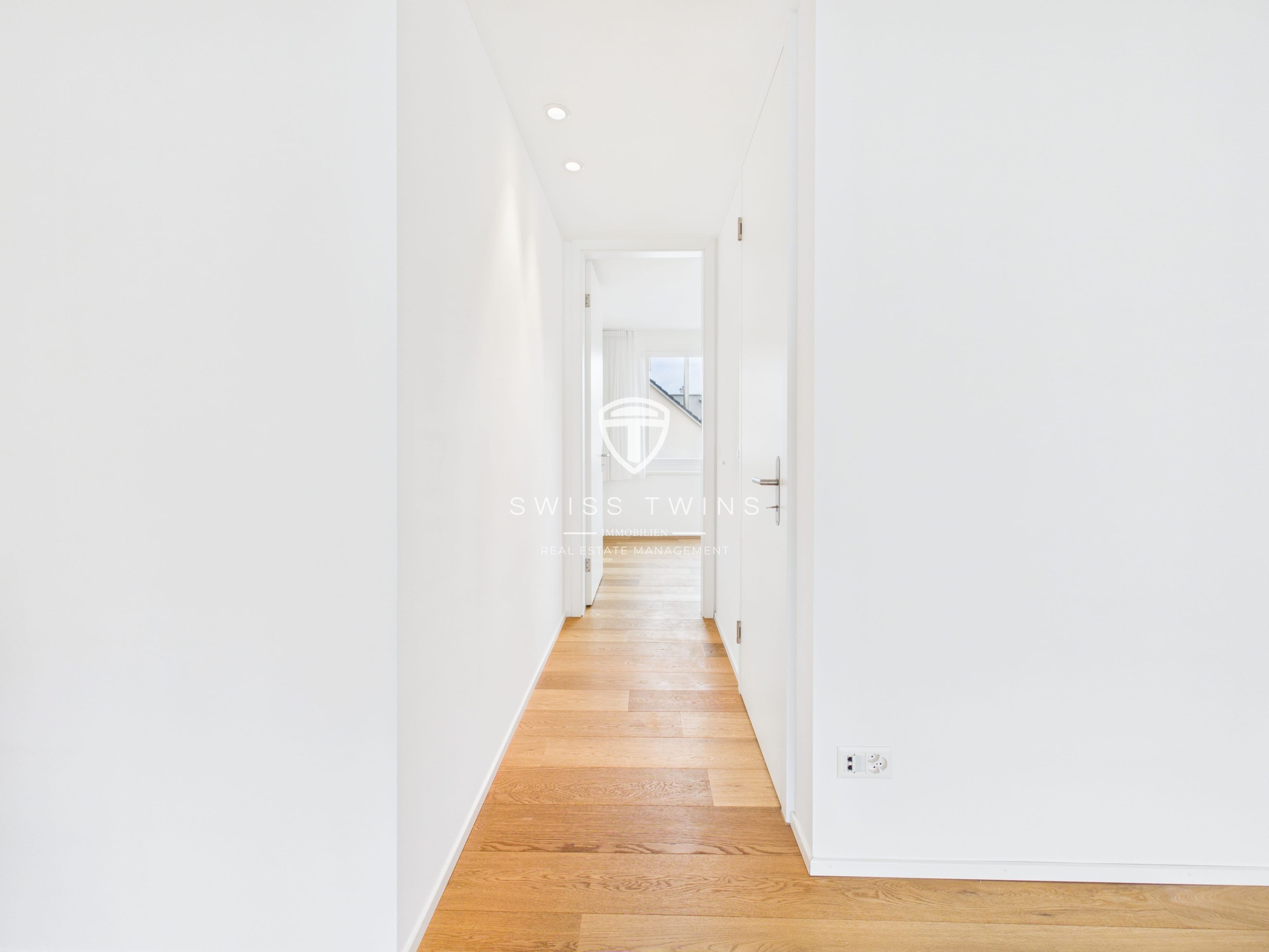 3.5-Zimmer-Wohnung in Siebnen - hell, mit Balkon, zu mieten - Bild 7