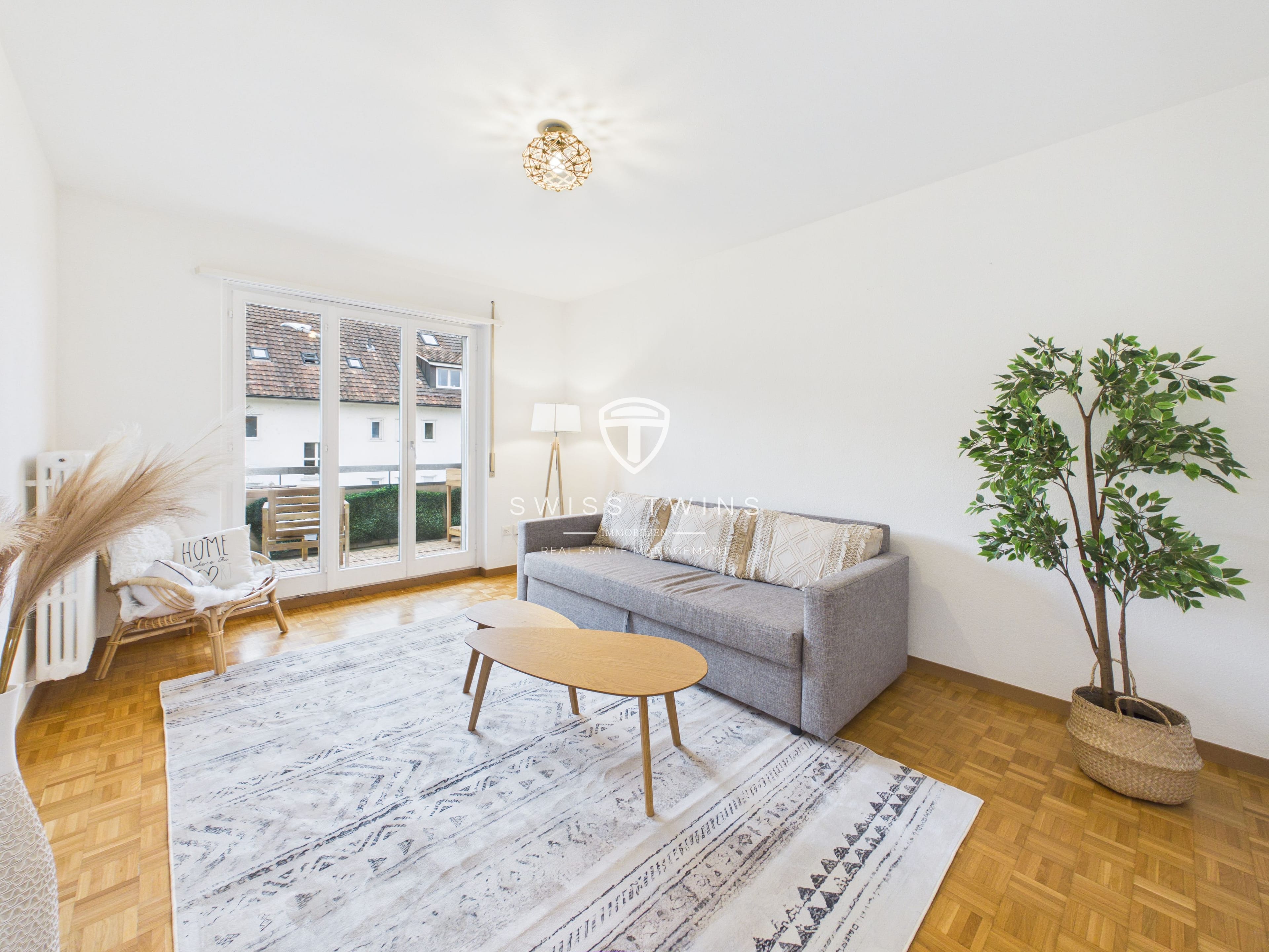 Möblierte 2.5-Zi.-Wohnung mit Balkon in Zürich-Altstetten mieten - Bild 1